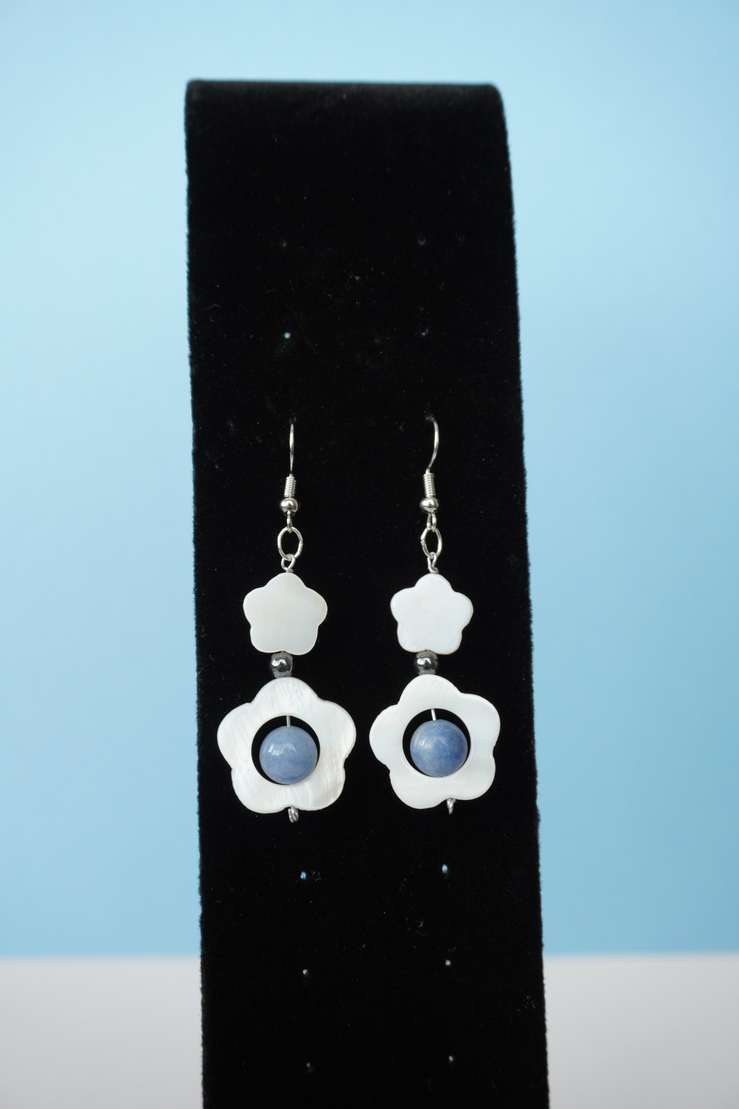 Flower Power Earrings 2.JPG