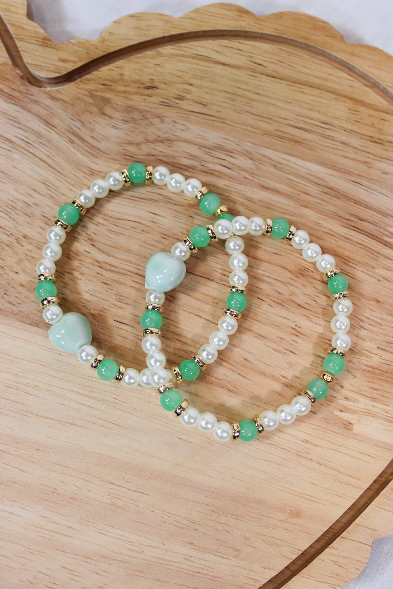 GREEN HEART PEARL BRACELET