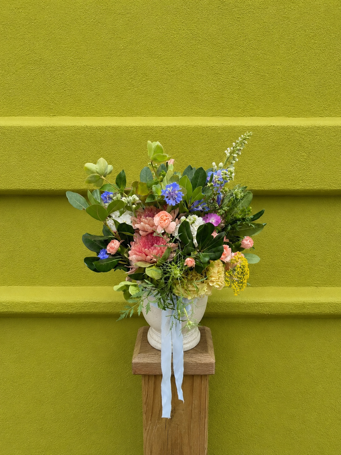 Medium Arrangement