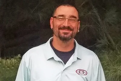 Jeff Favia, Locator Guys Factory Certified Repair Technician.