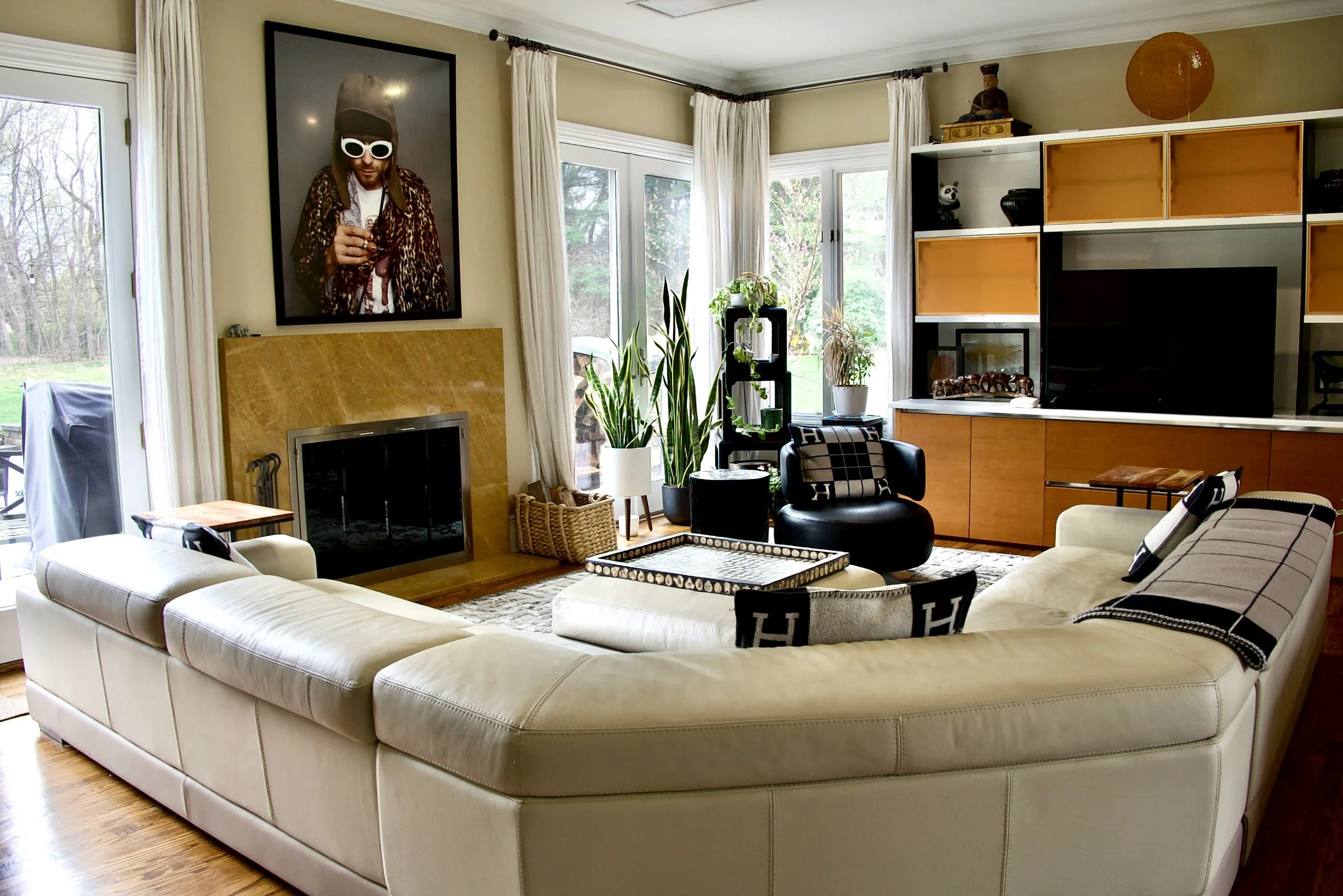 Living Room.jpeg