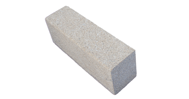 Bordures sciées granit jaune
