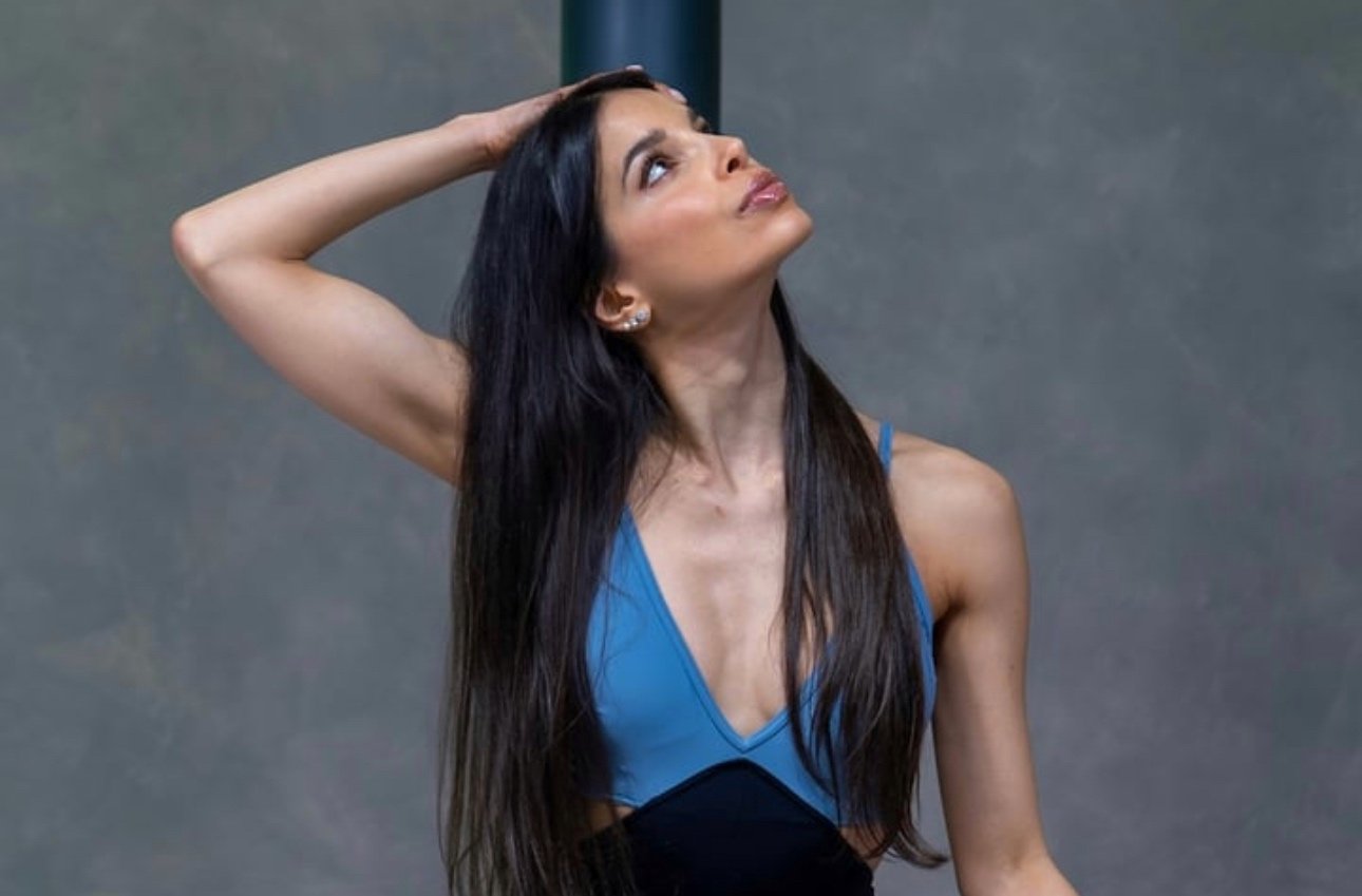 vittoria santoliquido face yoga teacher