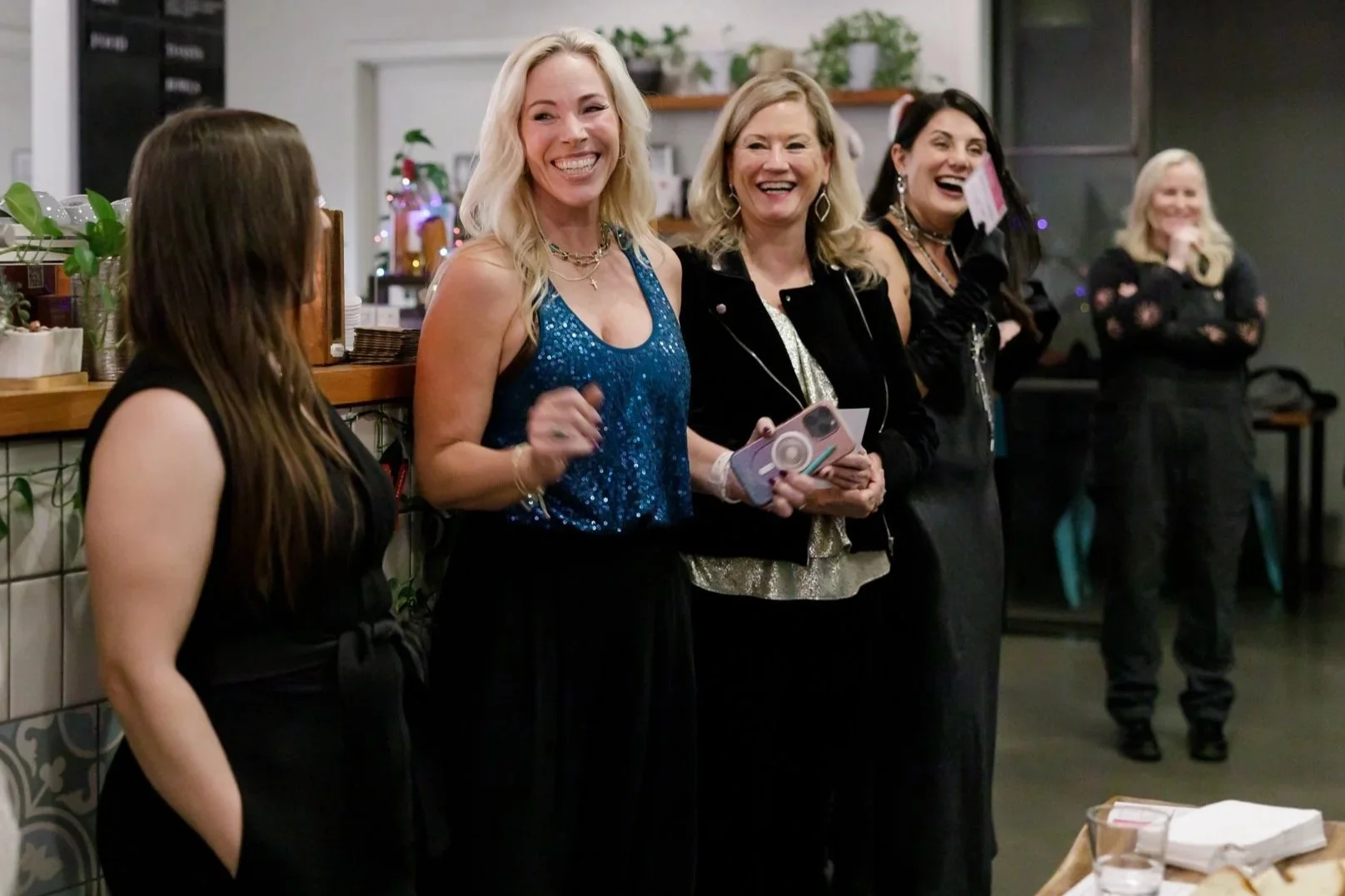 EastsideEntrepreneuHERswomenbusinessownersholidaynetworkingpartyeventphotobyKristinaPearlPhotographyinBellevue%2CWA-1590.jpg