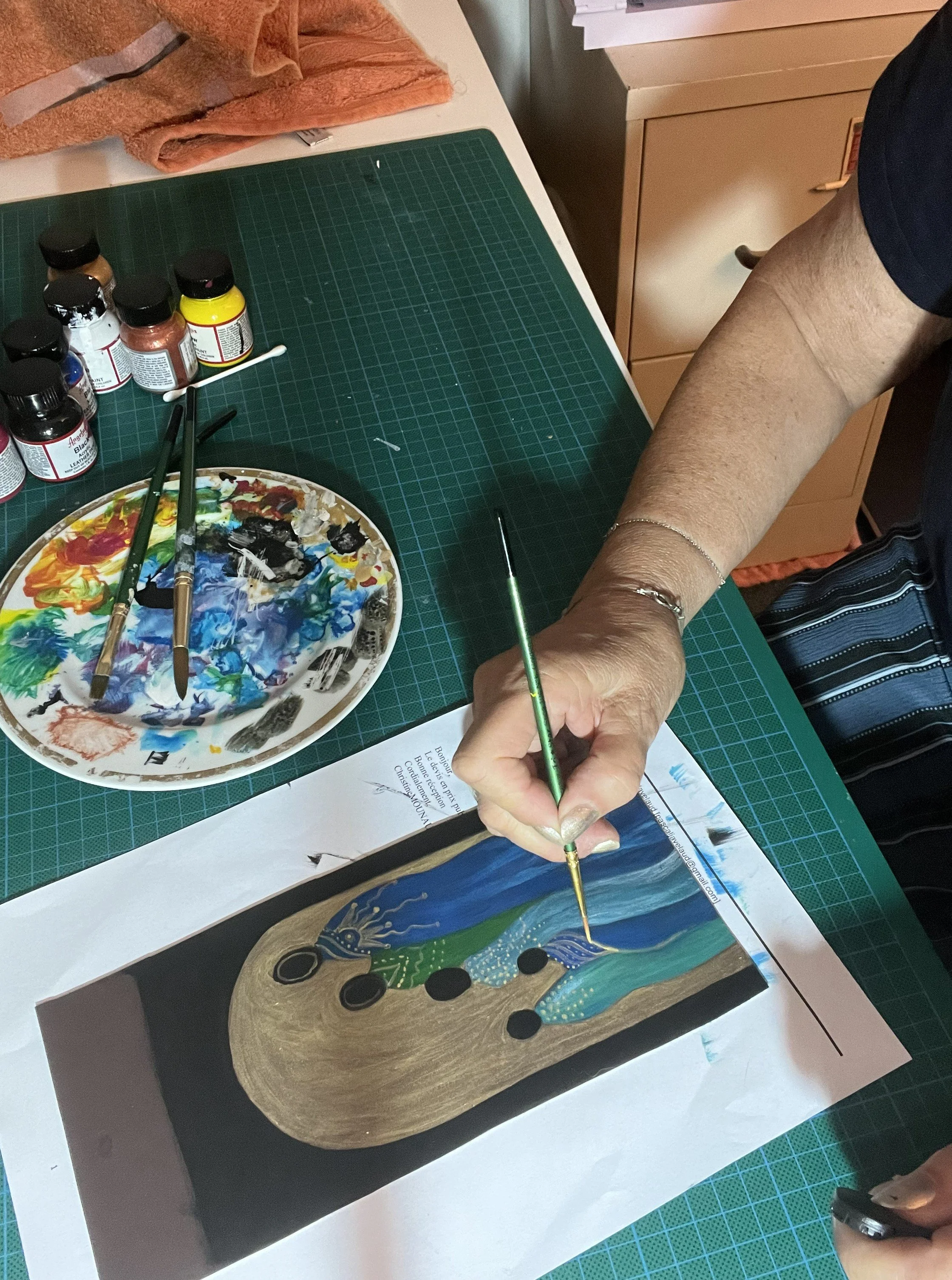 peinture main.jpg