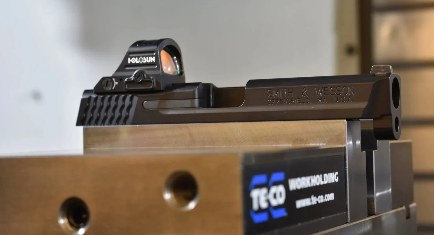 m&p race cut.webp