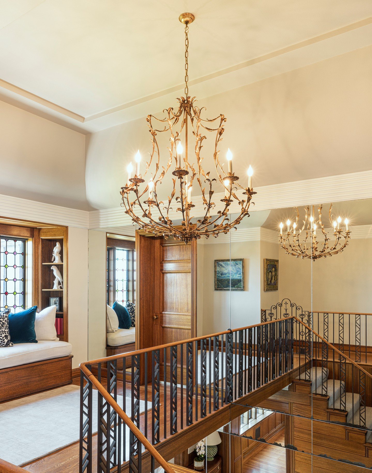 File this under "we'll know it when we see it". This grand yet graceful brass chandelier was found serendipitously from one of our favorite sources. It is both intricate with meandering vines and prominent scale. BTS installation proved qui