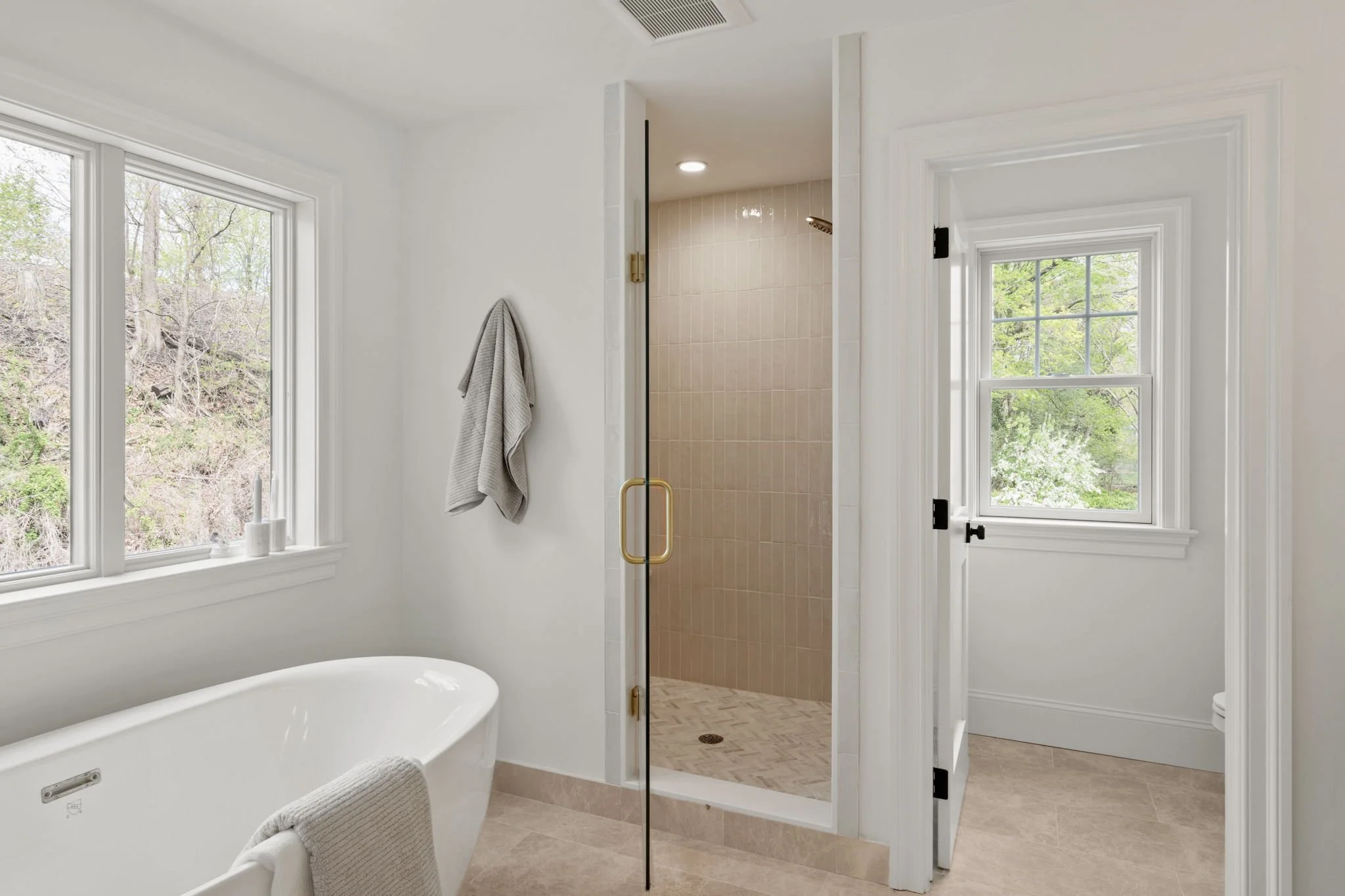86-web-or-mls-13-elmwood-ave.jpg