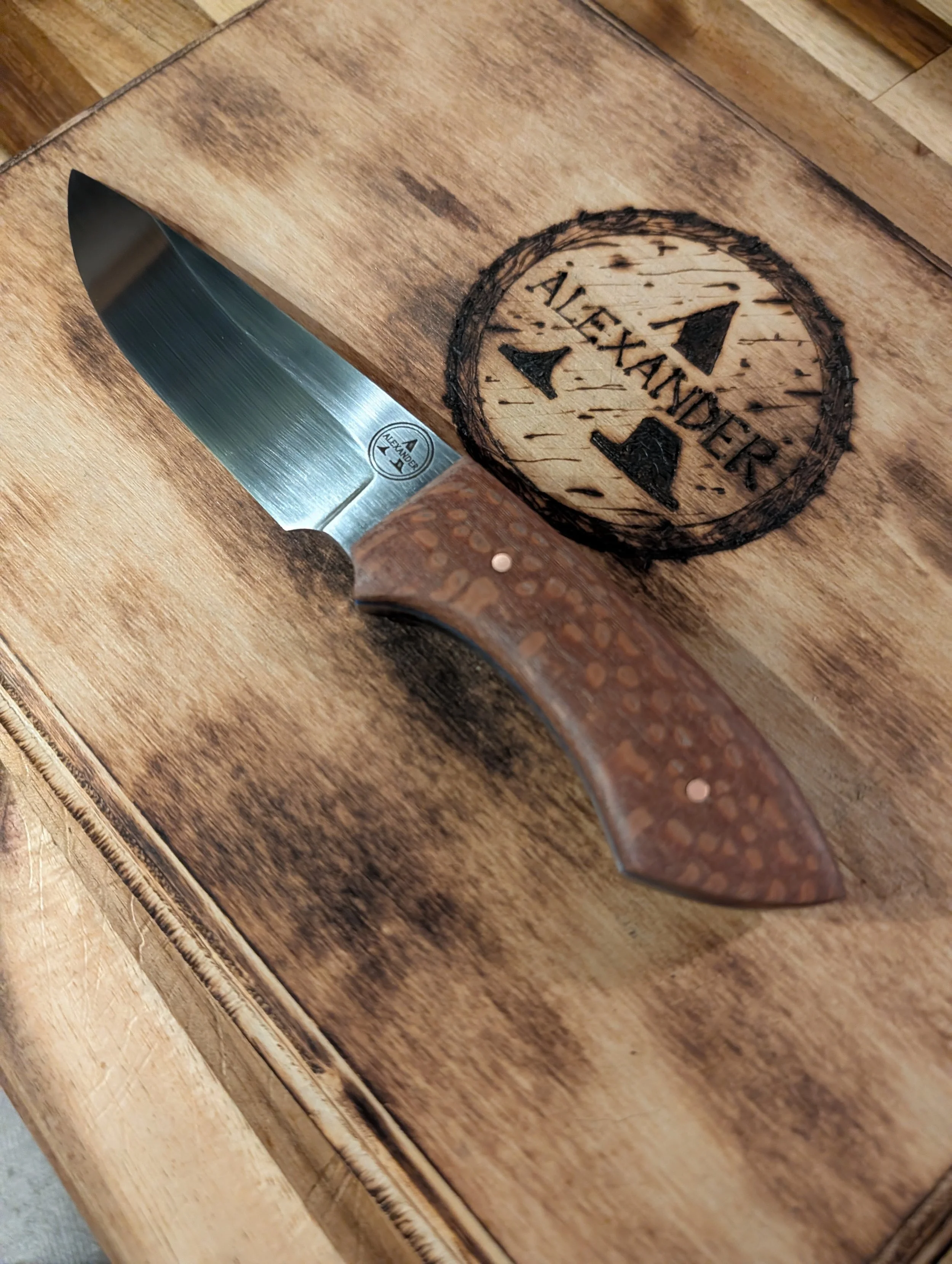 Handcrafted Stainless Steel Outdoor Knife – Leopardwood, Blue G10, & Copper