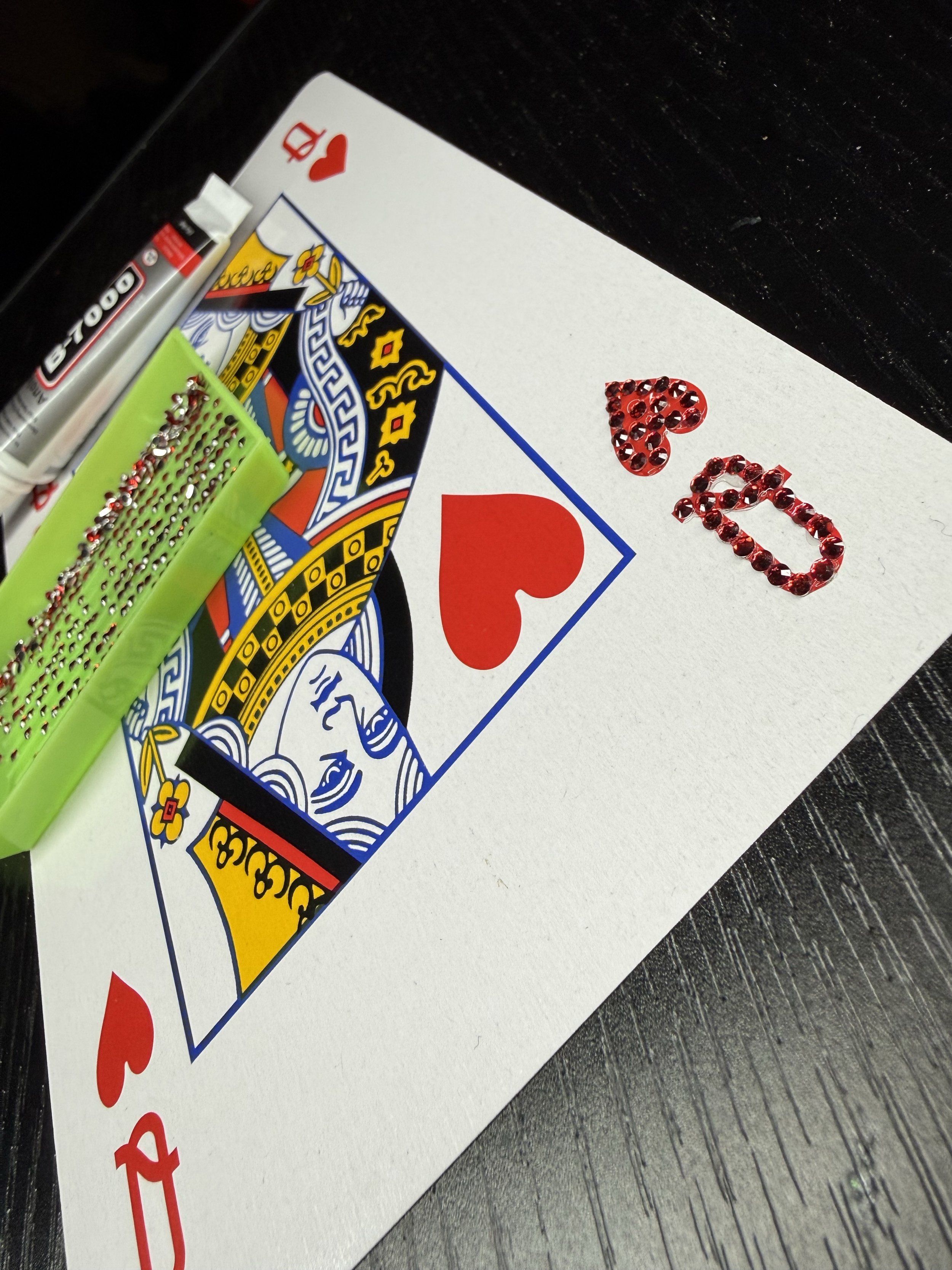 Queen of hearts 1.jpg
