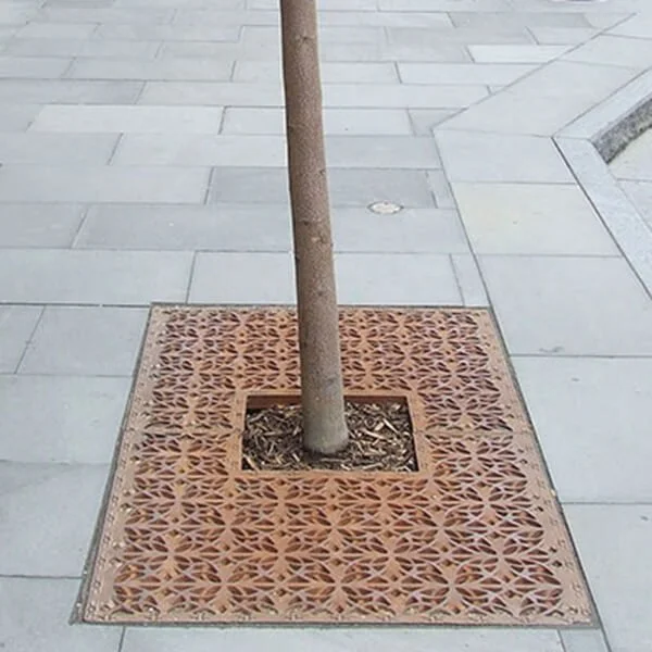 Tree-Grates-Carousel-photo-10.jpg