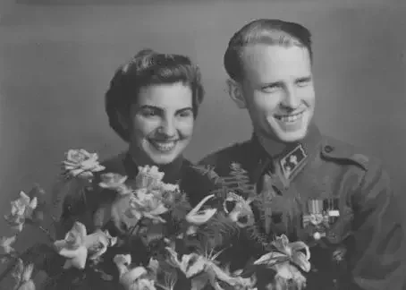 Bröllop i augusti 1944
