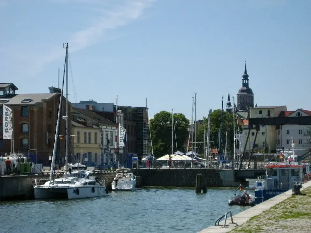  Stralsund är en av de viktigaste turistorterna i norra Tyskland. 