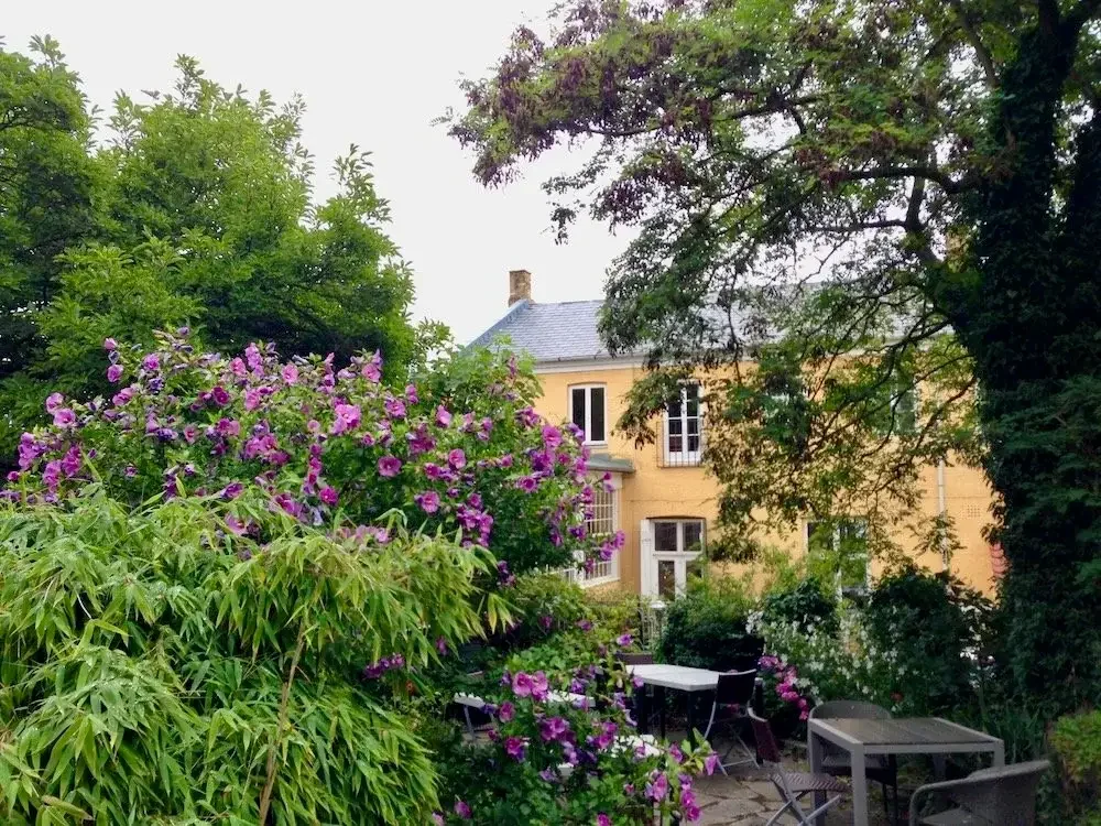  Jantzens hotell, Gudhjem 