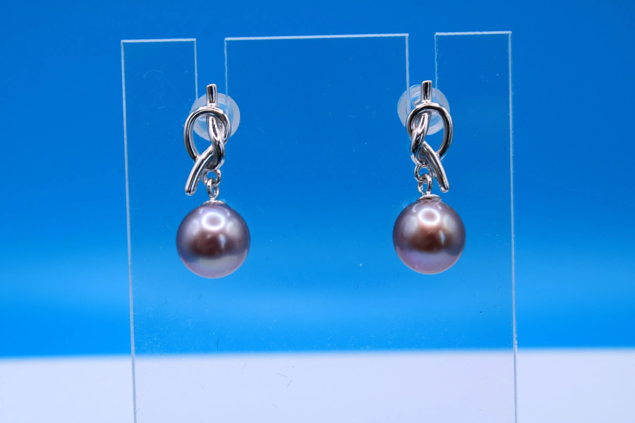 Knotty Love Earrings