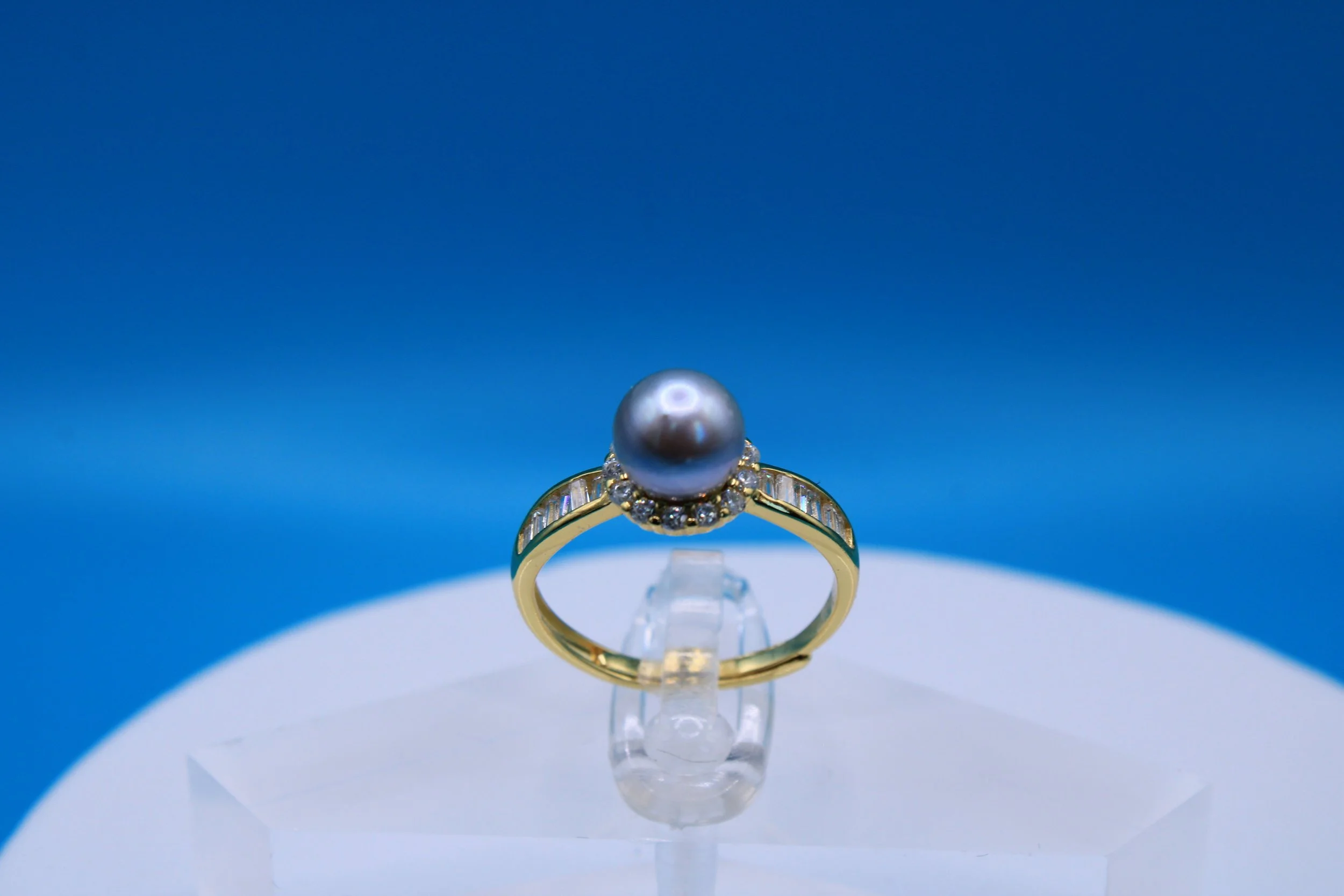 Sparkly Akoya Ring