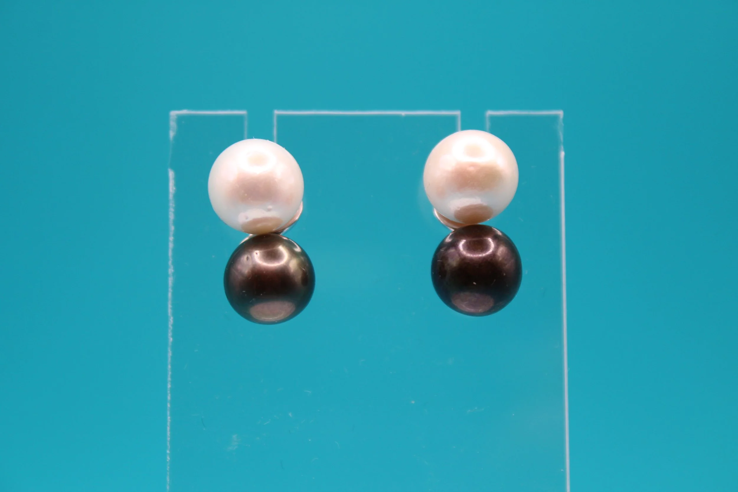 Yin Yang Delight Earrings