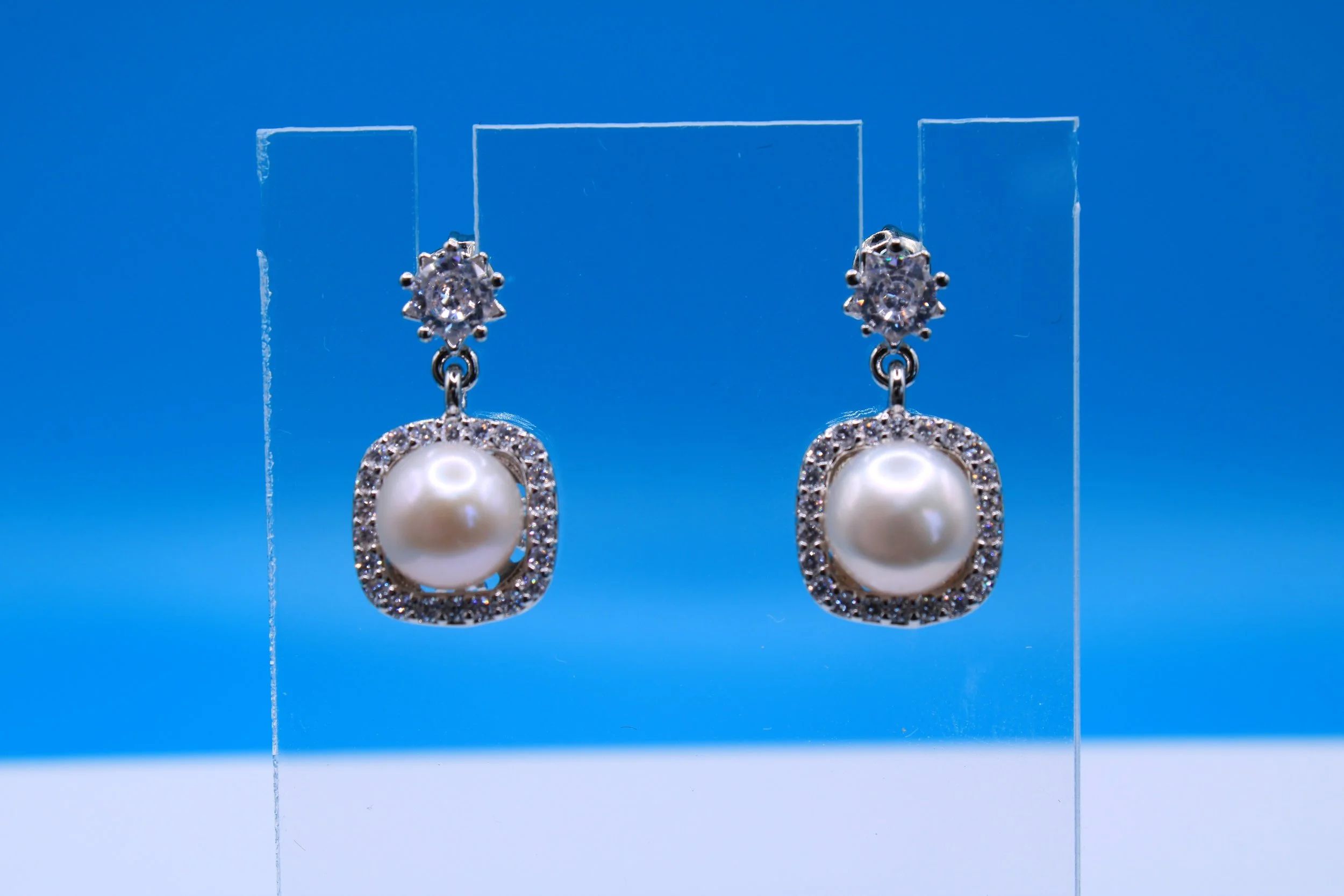 Fairy's Pillow Earrings