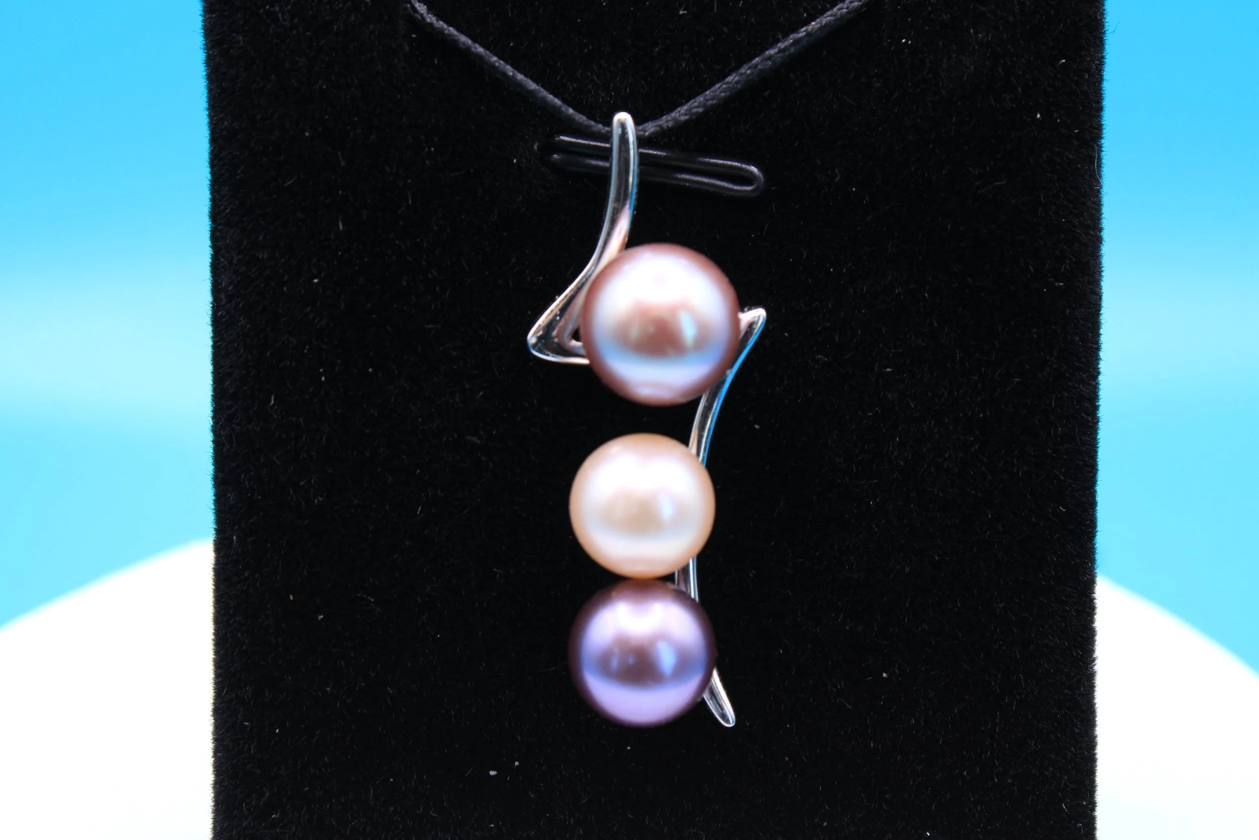 Electric Neapolitan Pendant