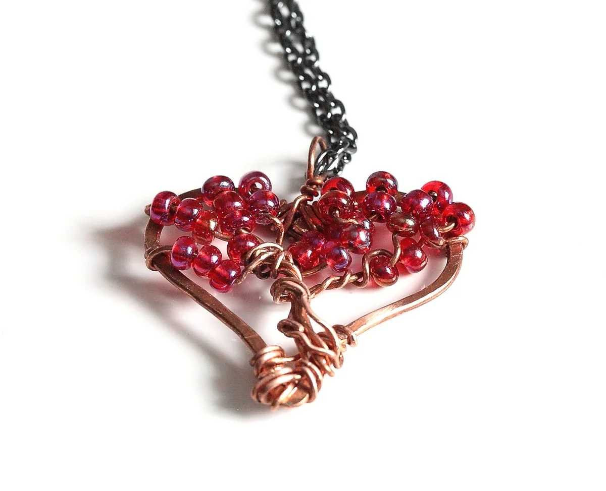 copperheartredbeadtreeoflifenecklace-etsy7.JPG