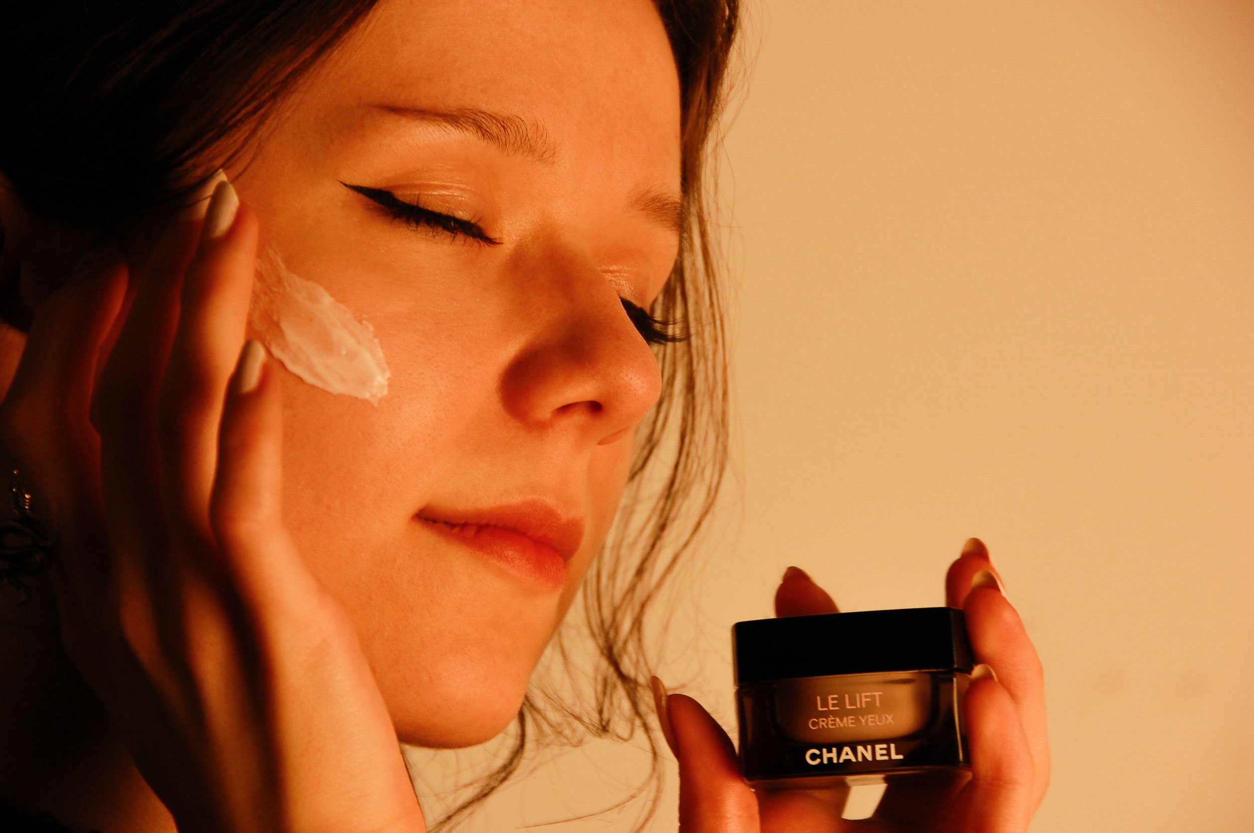 Chanel1.jpg