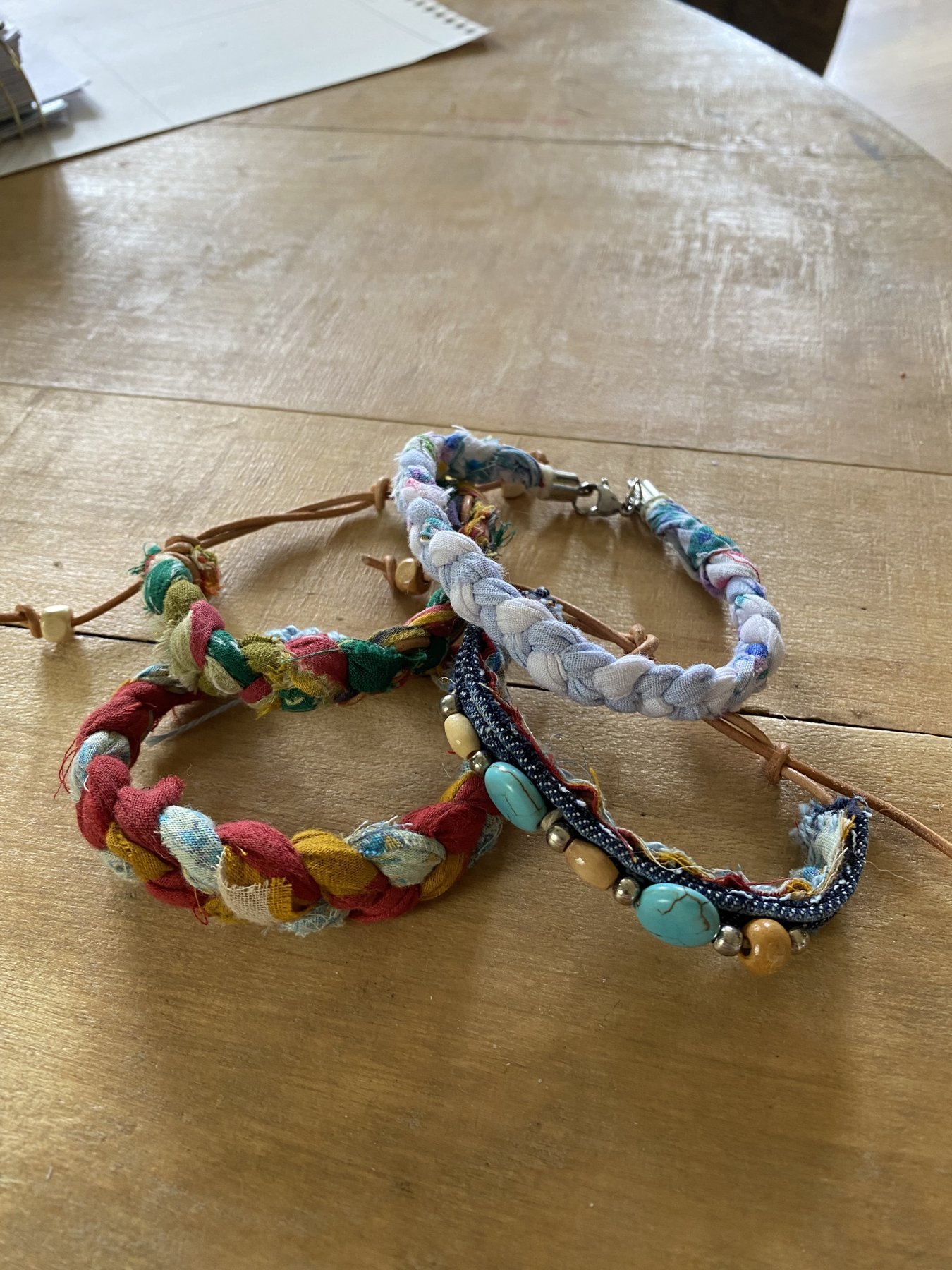 wa_real_fabric_bracelets.jpg