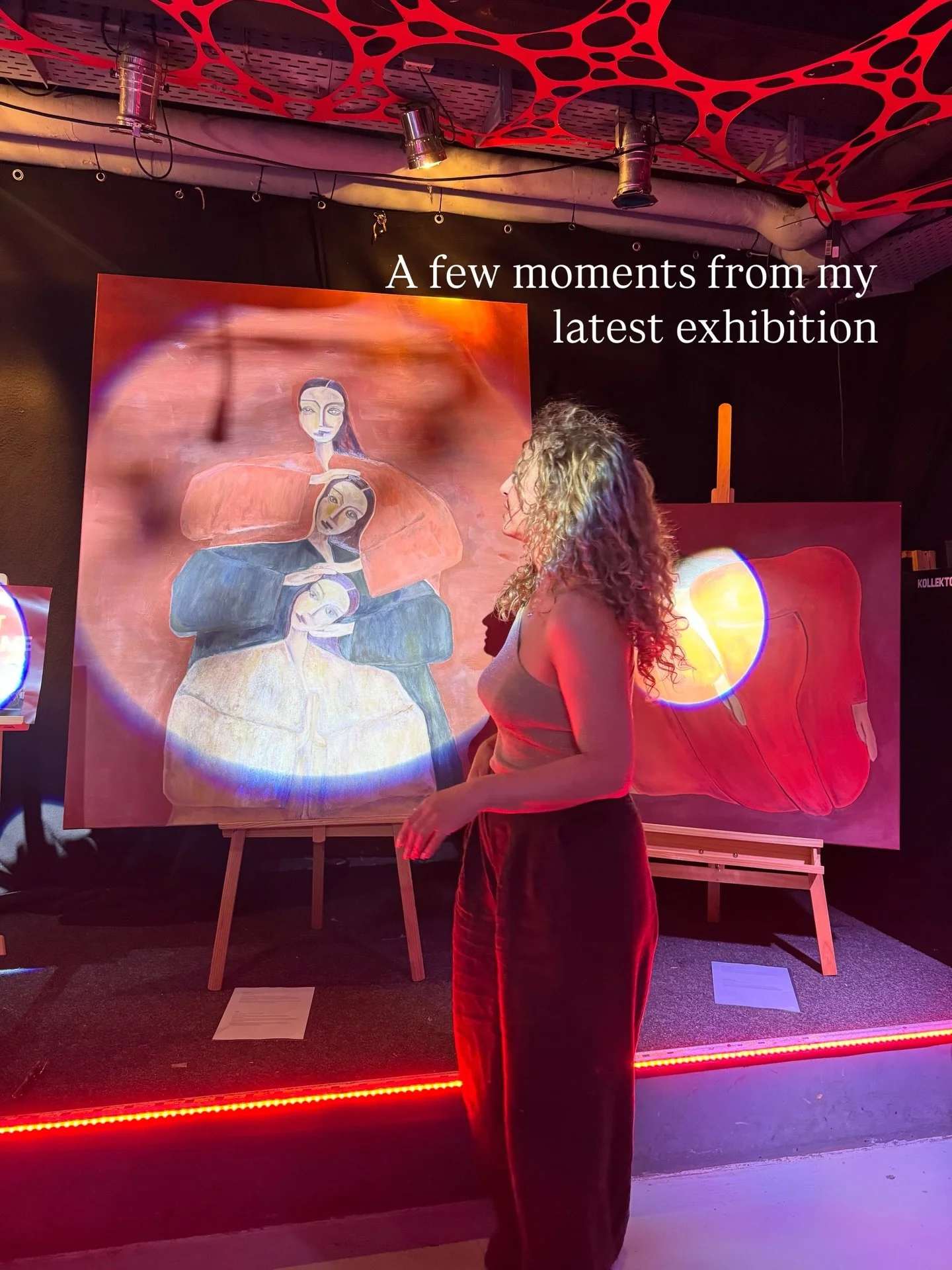 A few moments from my latest exhibition✨☀️
From hanging the paintings to meeting visitors and saying goodbye to a piece that found its new home &mdash; every exhibition reminds me why I love creating art.
Thank you to everyone who stopped by and shar