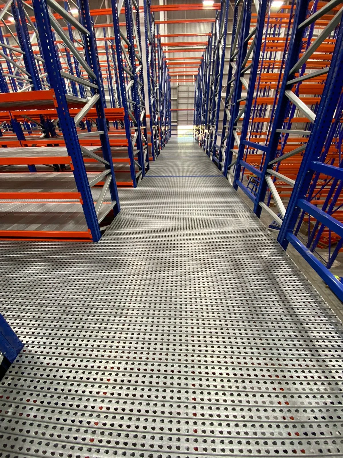 SISTEMAS PARA ALMACENAMIENTO Y ESTANTERIA; LOS MEJORES PRECIOS Y CALIDAD