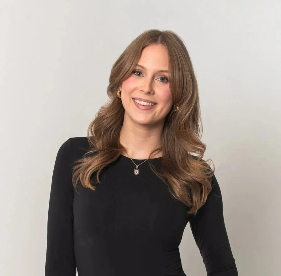 Victoria Karlic at The Mack Agency.