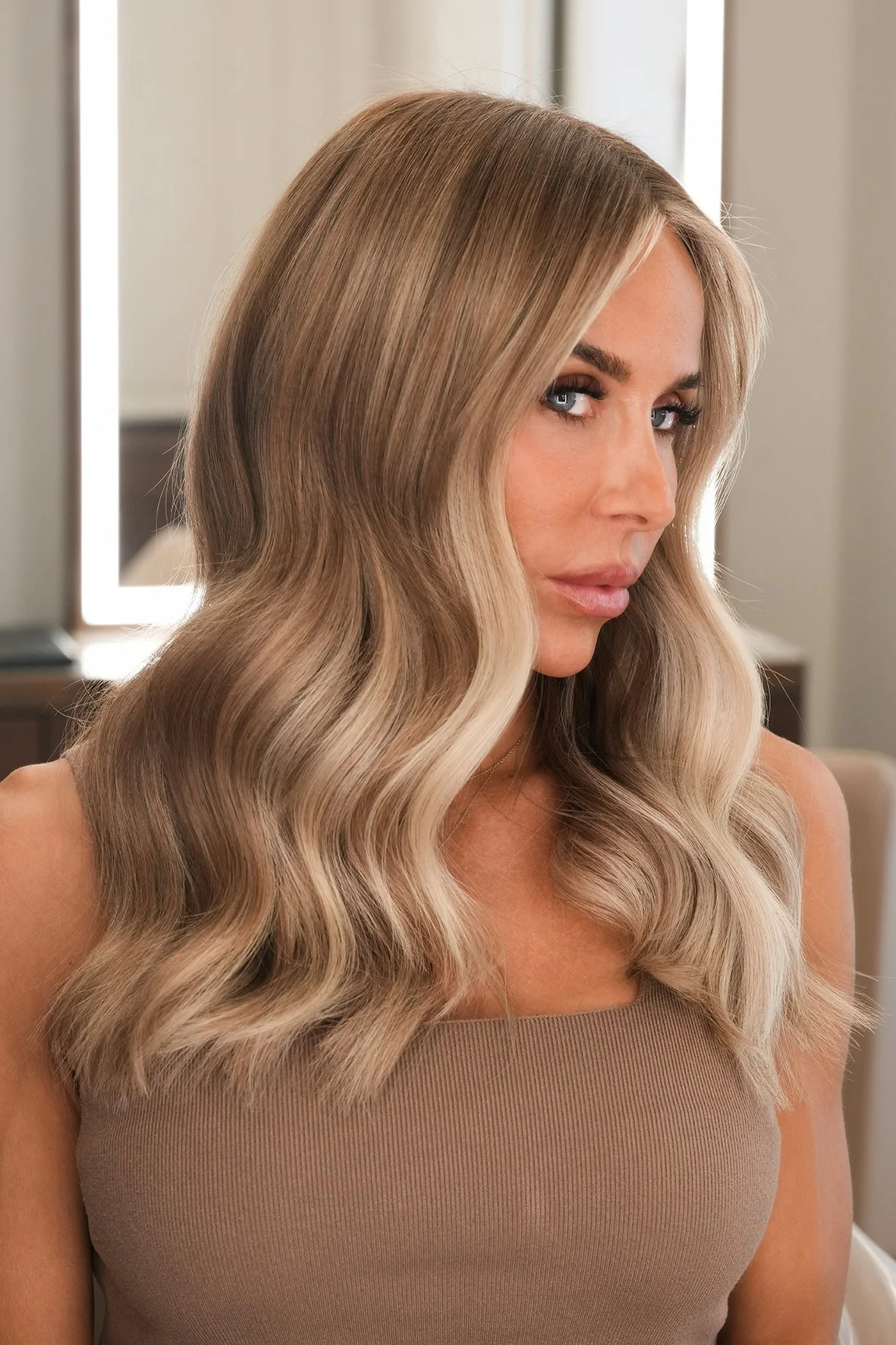 soft blond natural shoulder length hair extension hair.
