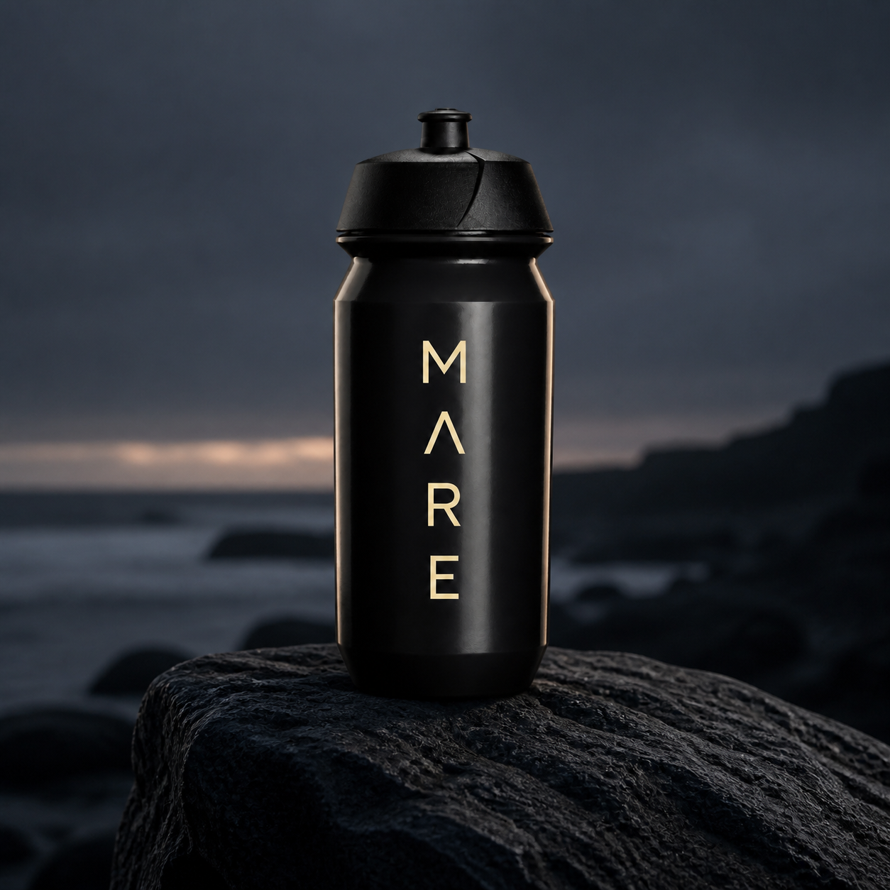 mare-bottle-01-rock-squarespace.png