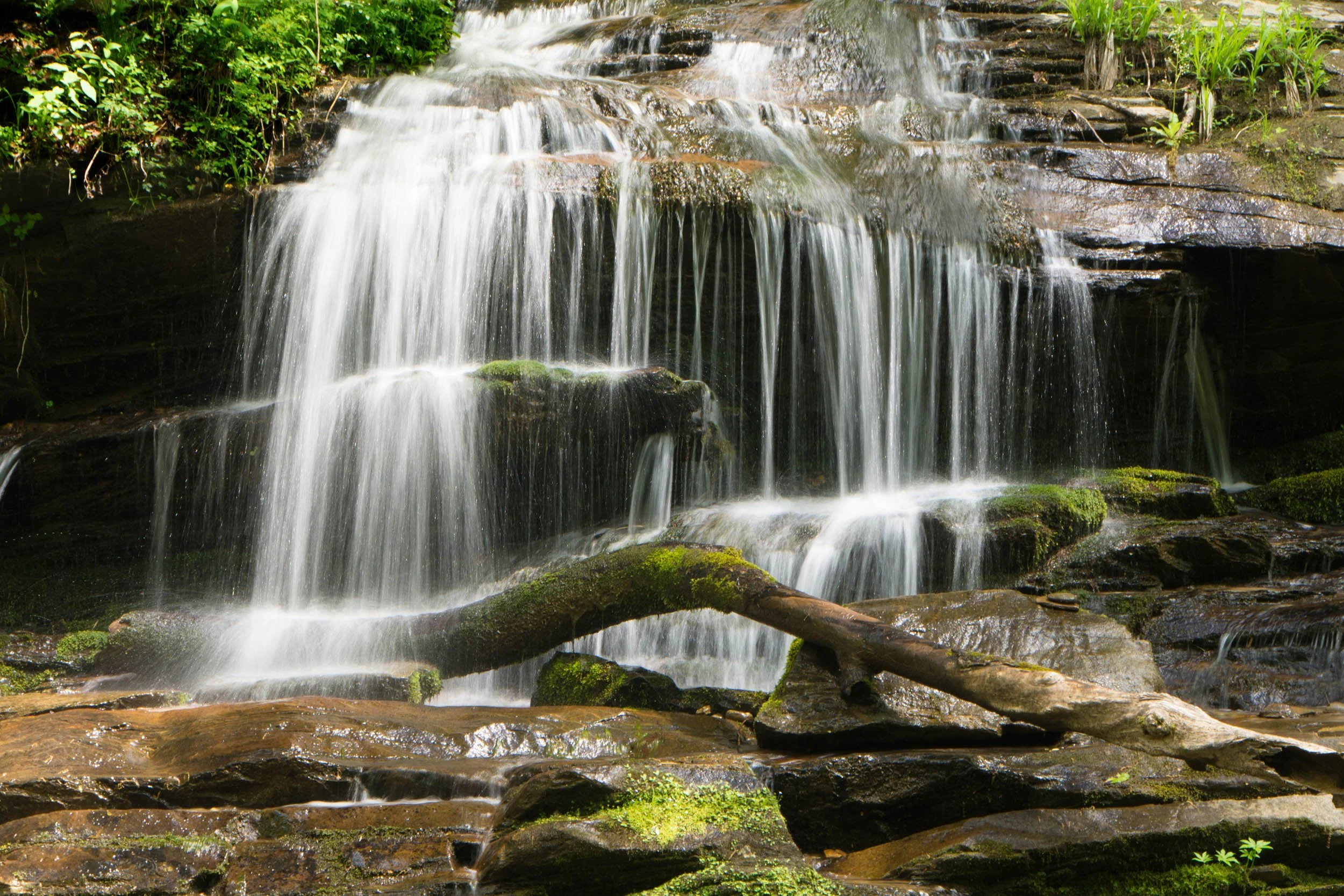 0116-smoky-mountains-deep-creek-waterfall.jpg