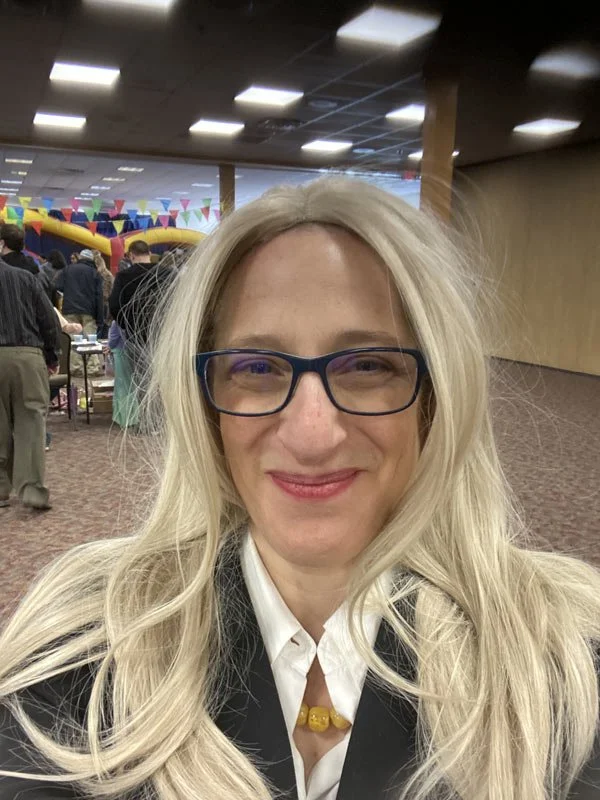 risa-purim2.jpg