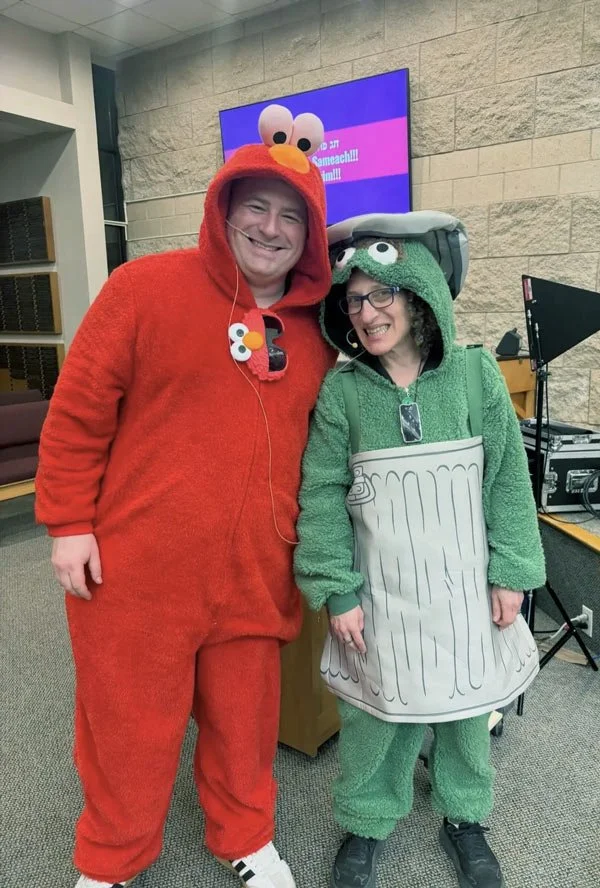 risa-purim.jpg