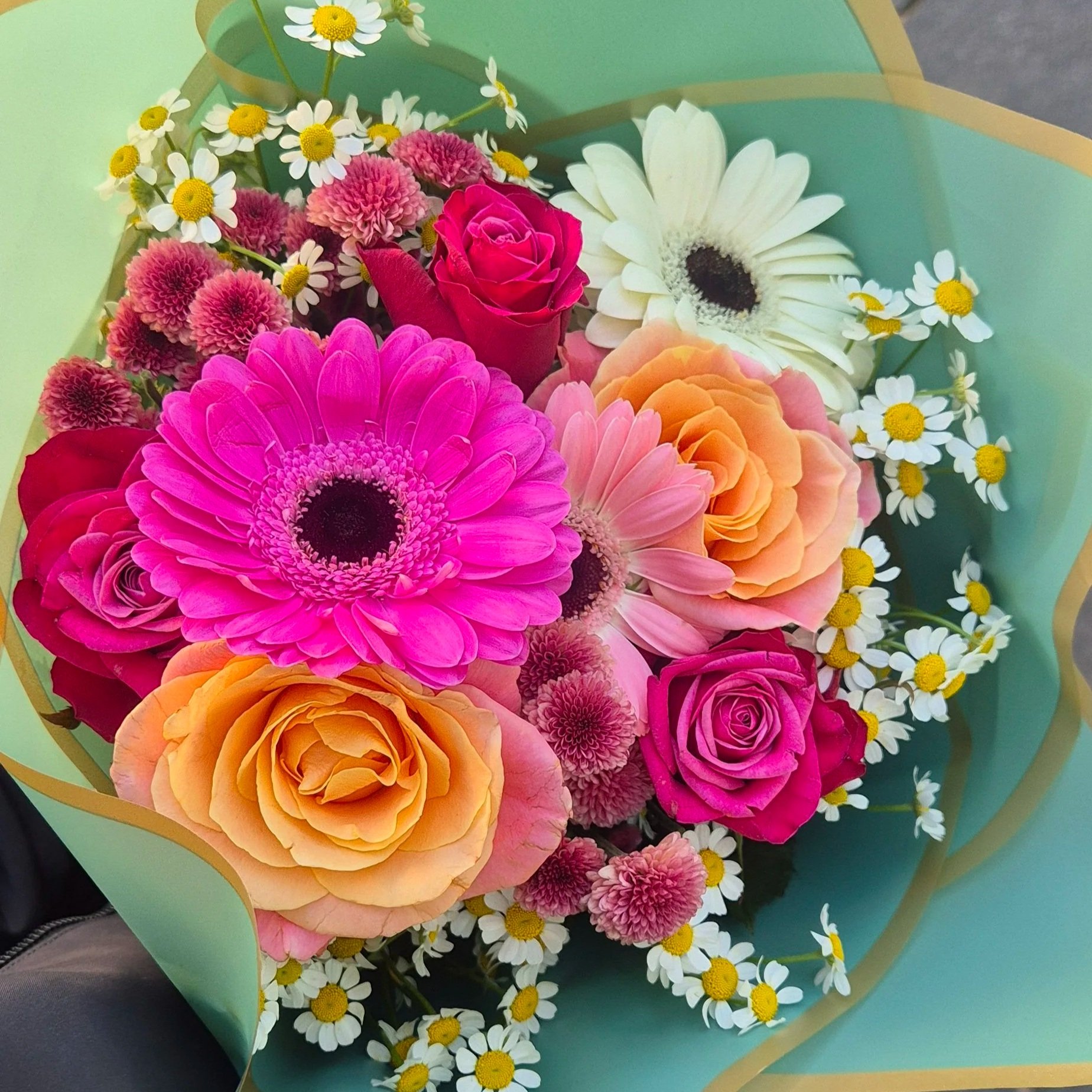 The Classic Bouquet - Seasonal