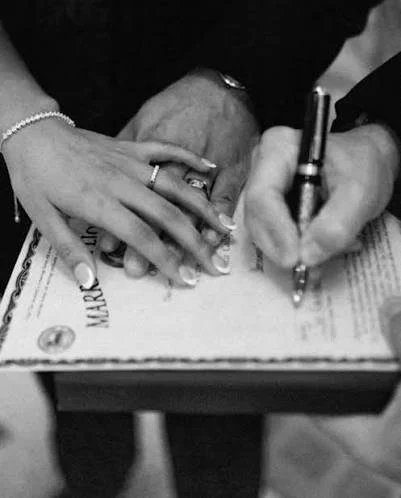 Signing.jpg