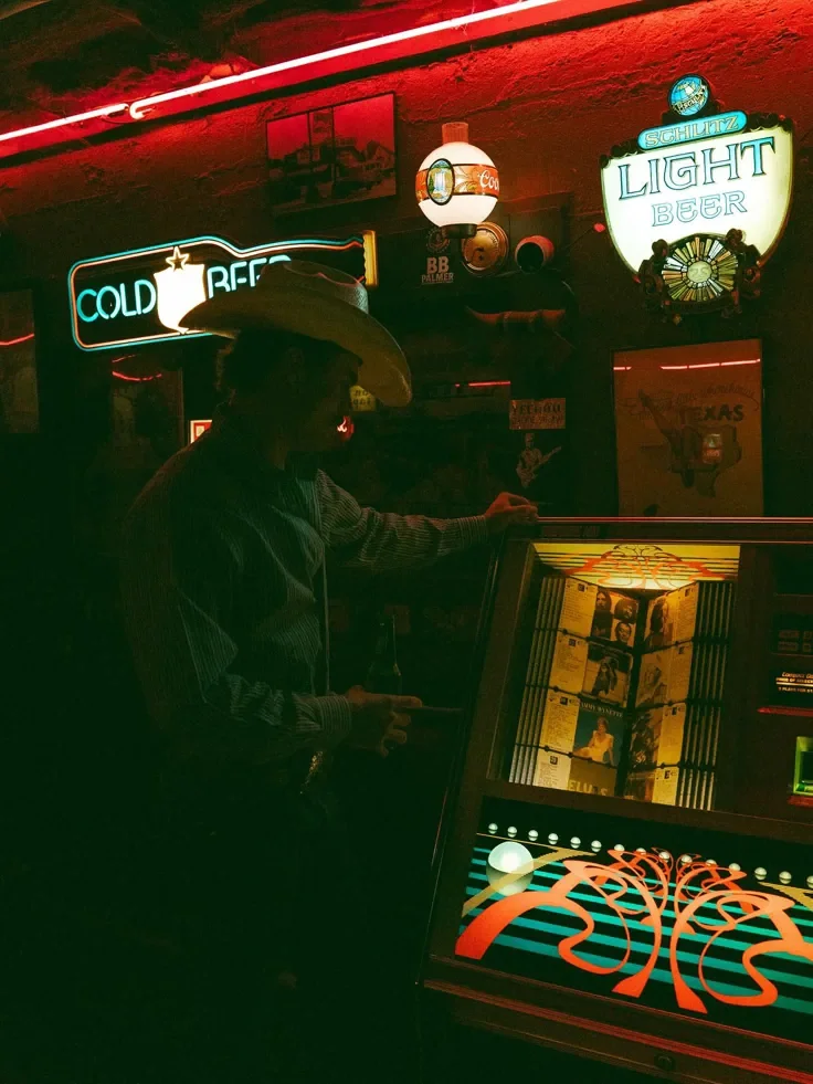 dive bars & juke boxes.webp