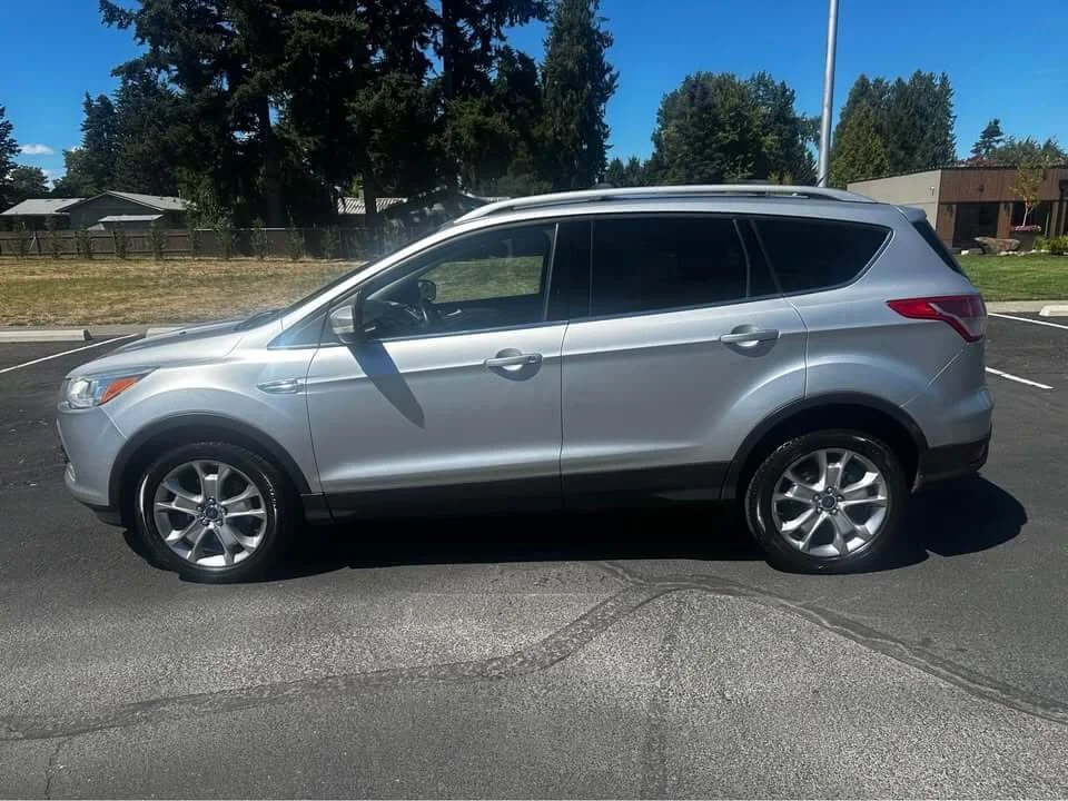 2013 Ford Escape SEL Sport Utility 4D