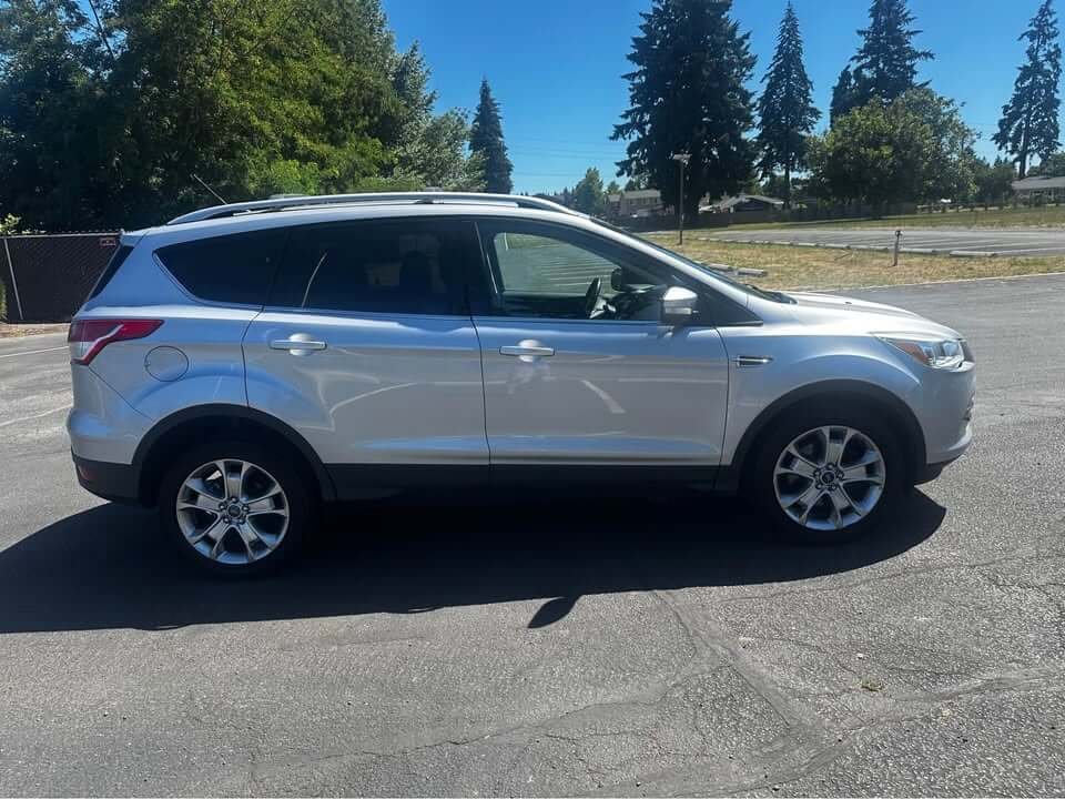 2013 Ford Escape SEL Sport Utility 4D