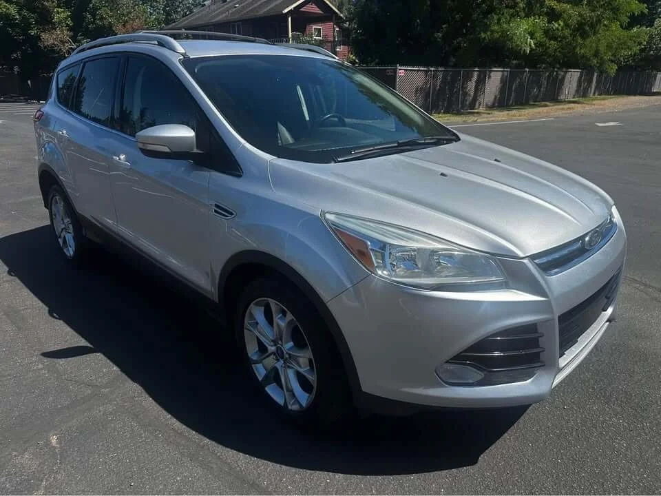 2013 Ford Escape SEL Sport Utility 4D