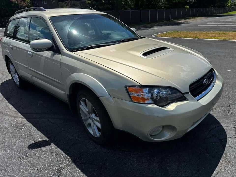 2005 Subaru Outback 2.5 XT Wagon 4D