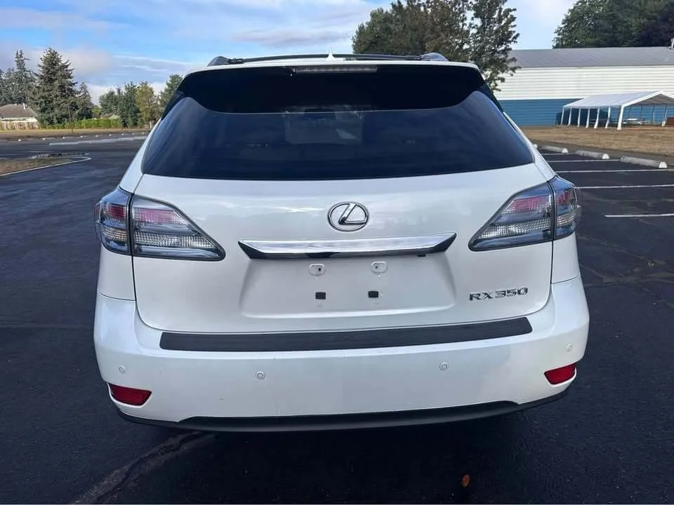 2011 Lexus RX 350L Sport Utility 4D