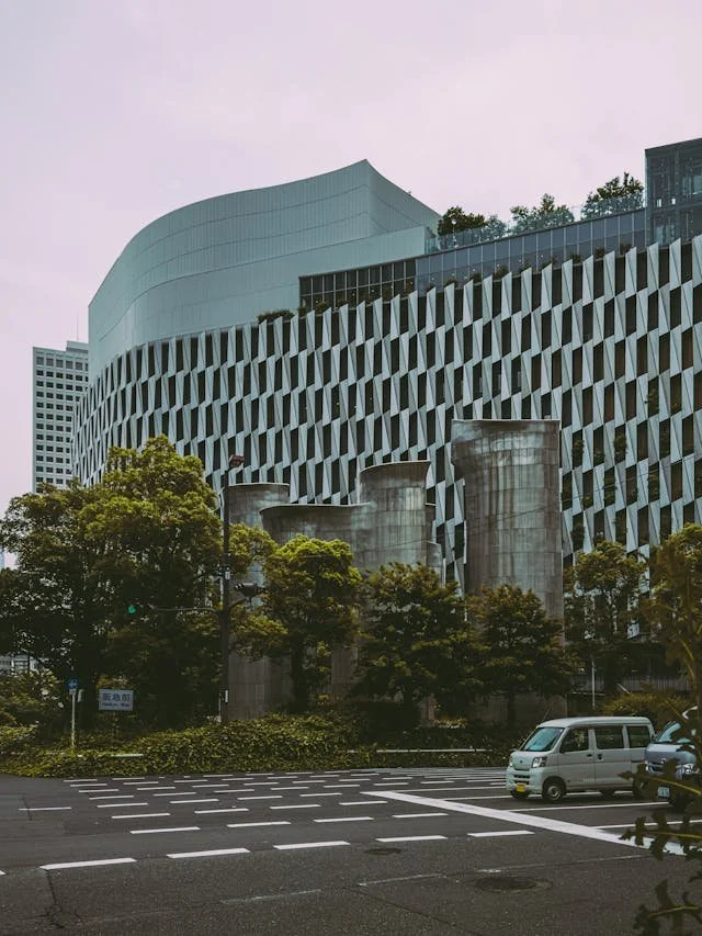 osaka-through-design-and-architecture-private-tour-osaka-building.jpg