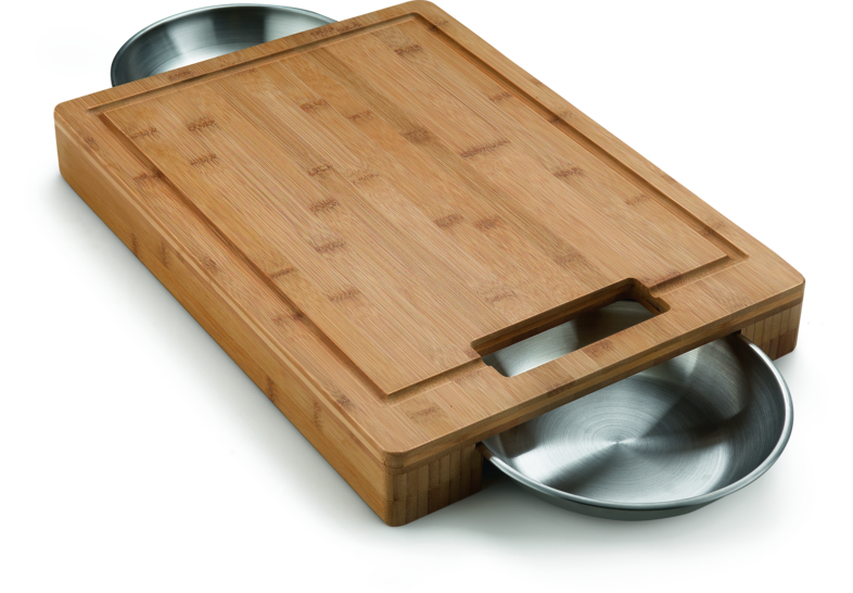 The Napoleon PRO series cutting board and bowl set comes with a durable bamboo cutting board and two stainless steel bowls.