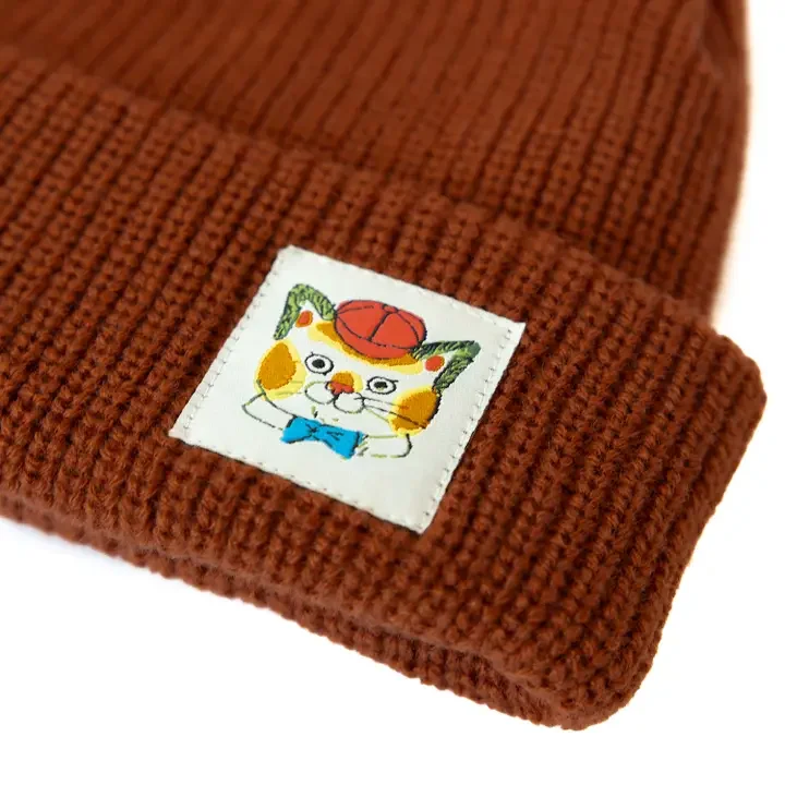 Richard Scary Huck Cat Beanie 2.webp