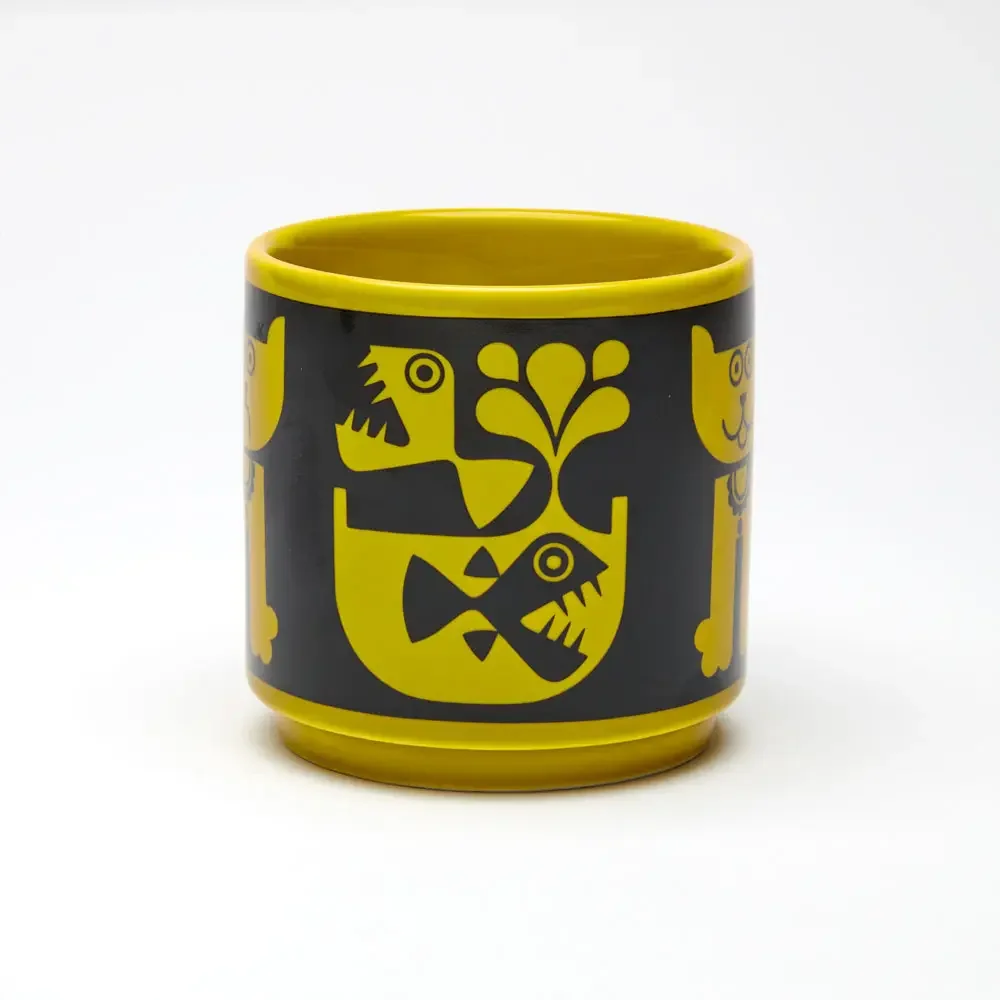 Yellow Cat & Piranha Mug 3.webp