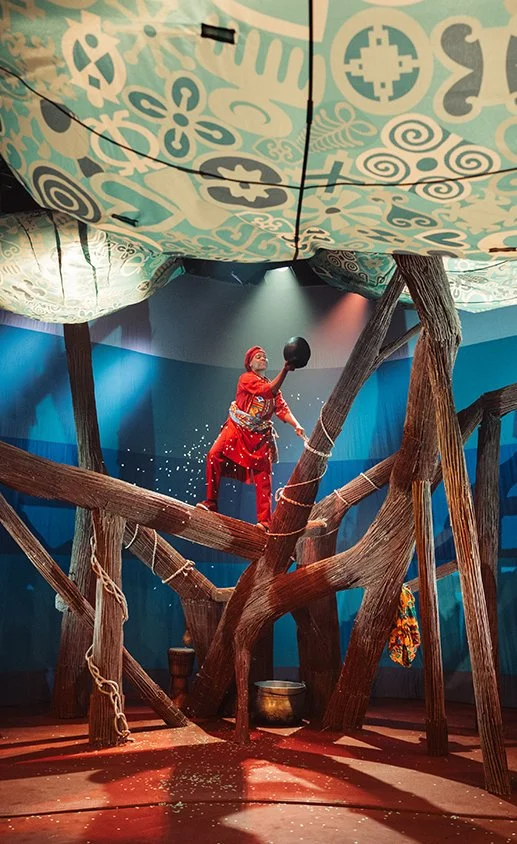 Production Designer 
for Anansi The Spider - Unicorn, The Rep, Regents Park Open Air Theatre 

Photographer 
Helen Murray