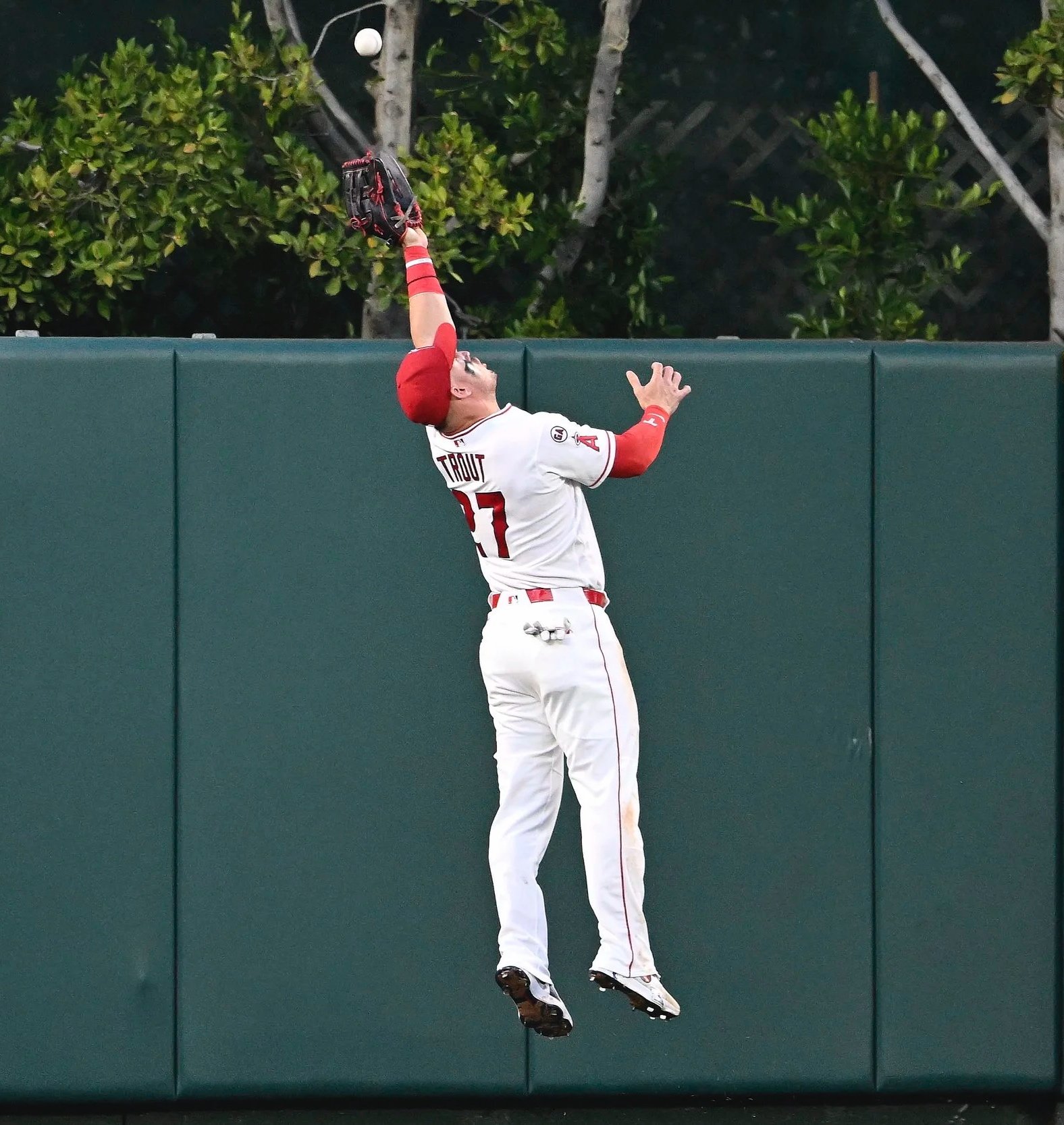260522_010_Rangers_at_Angels.jpg
