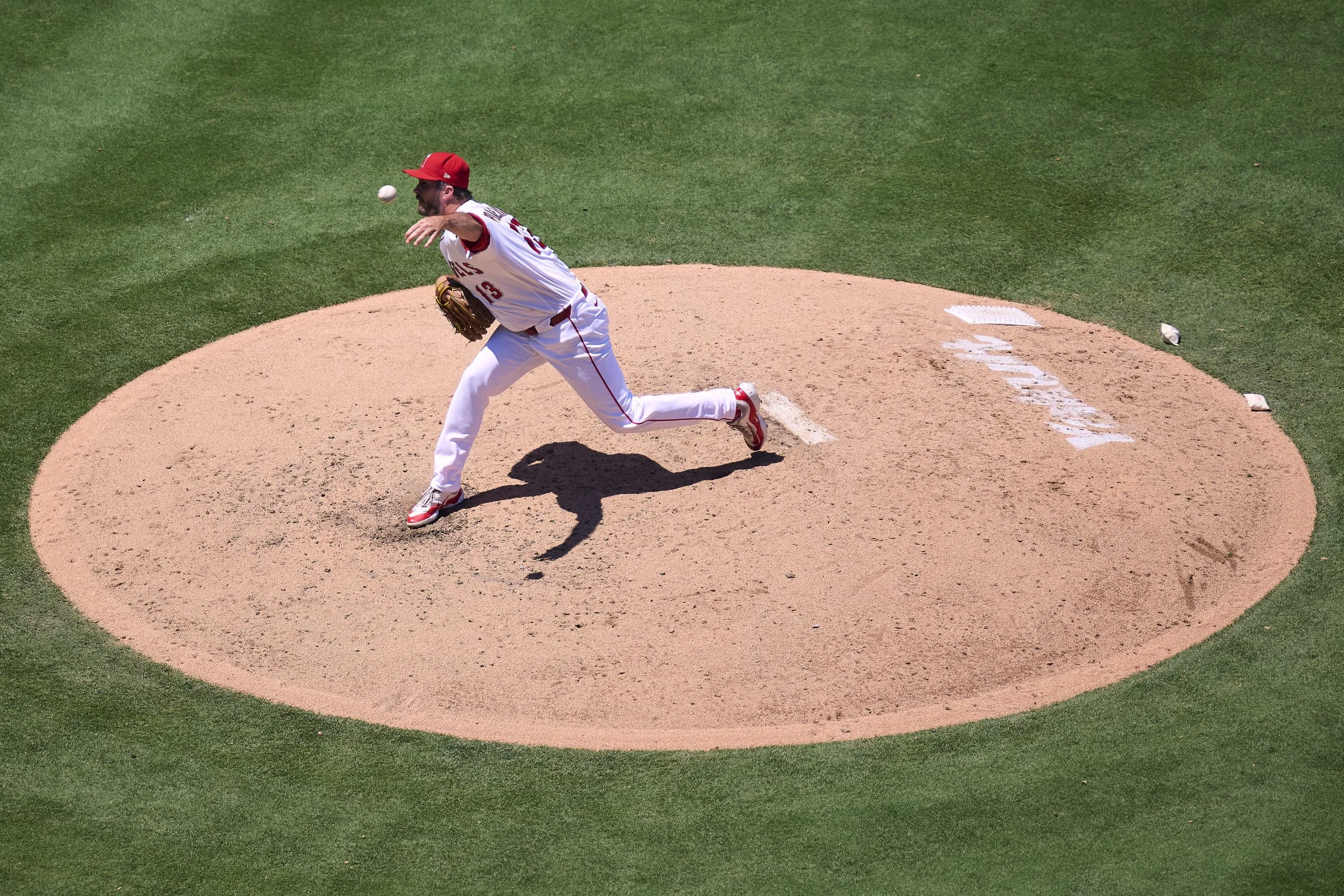 260614_002_Rays_at_Angels 1.jpg