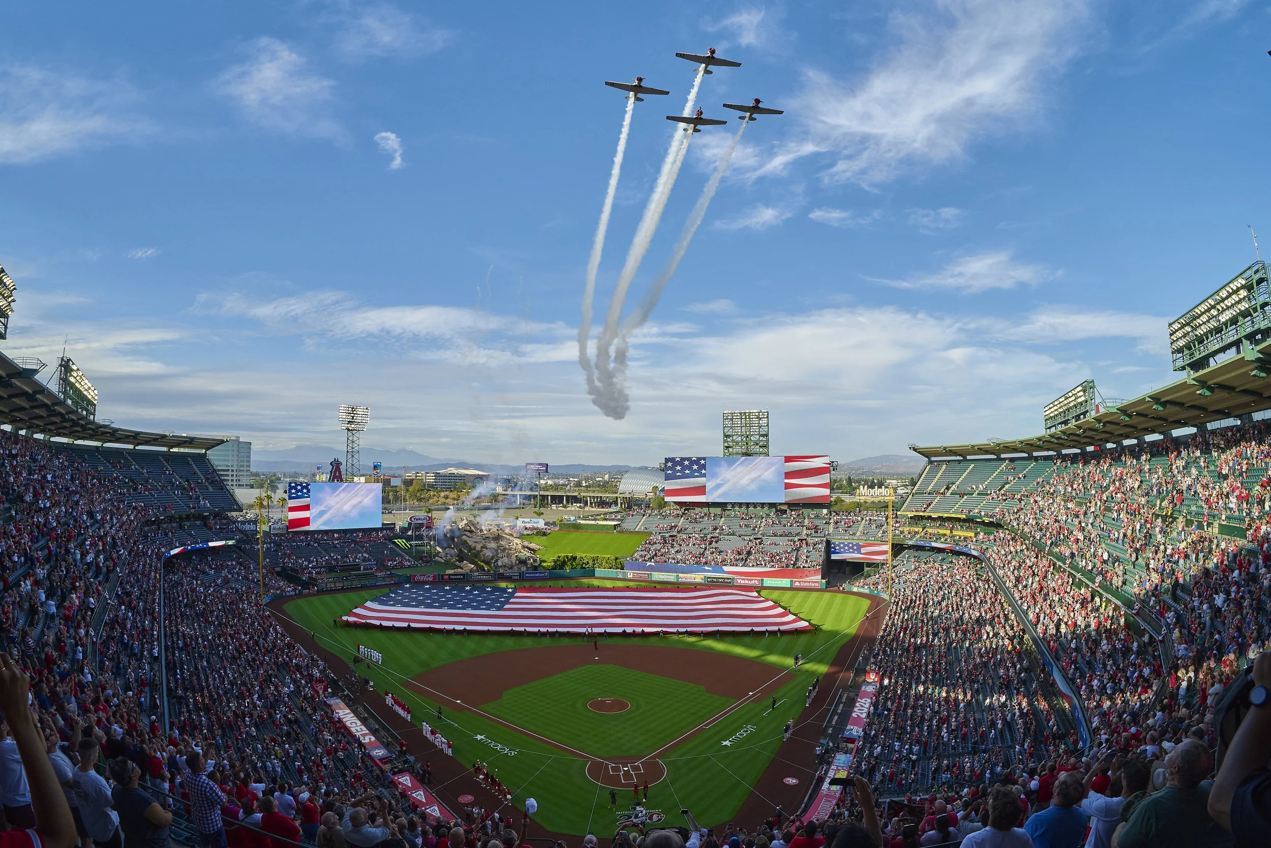 260704_015_Redsox_at_Angels.jpg